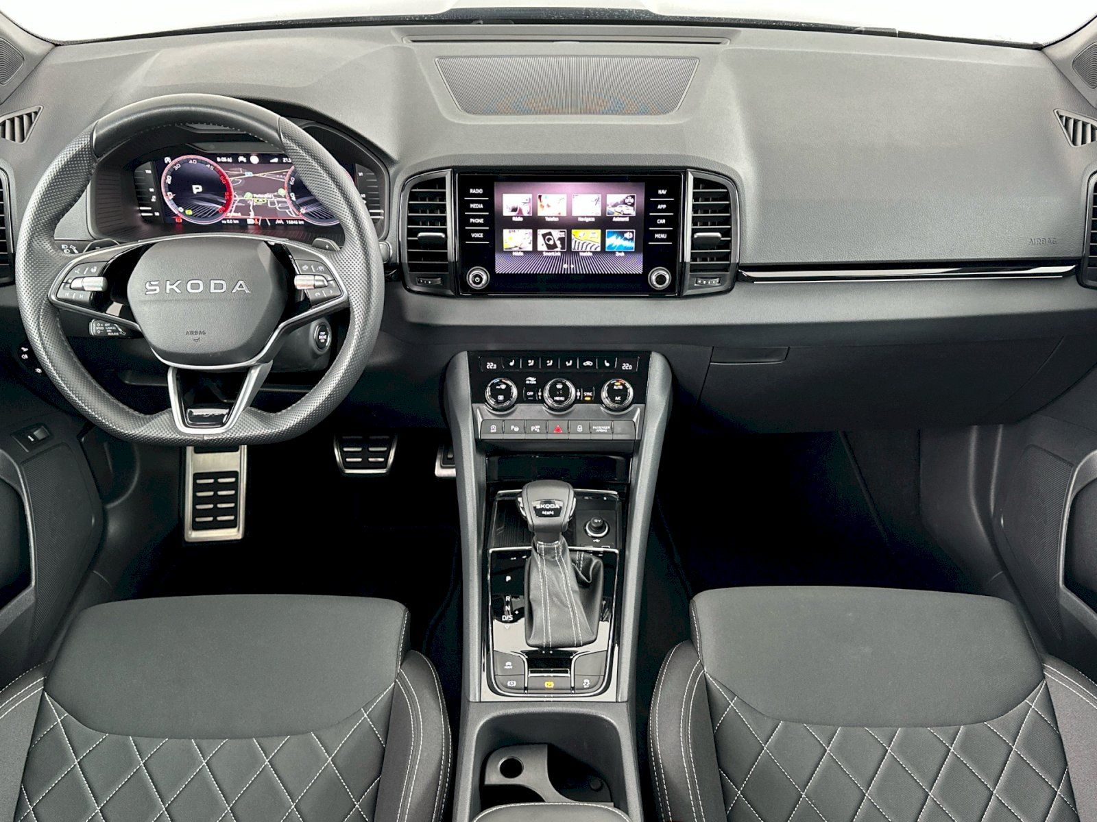 Škoda Karoq, DSG 2.0TDI 110kW 4x4 SportLine - fotka 5