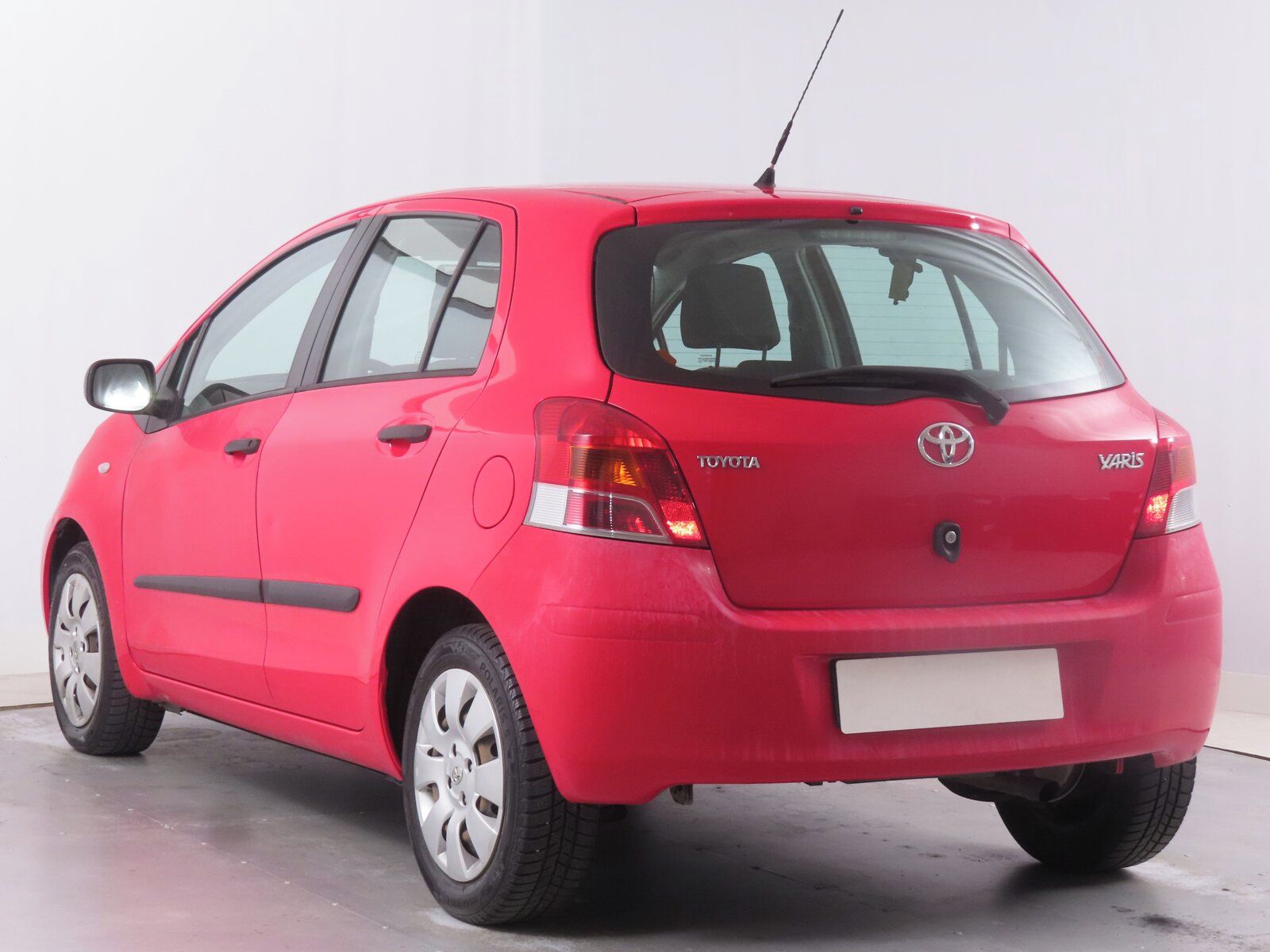 Toyota Yaris, 1.33 Dual VVT-i, Cool - fotka 4