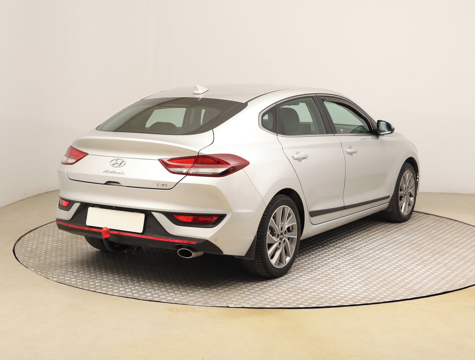 Hyundai i30, 1.4 T-GDI, Komfort, ČR,1.maj - fotka 5