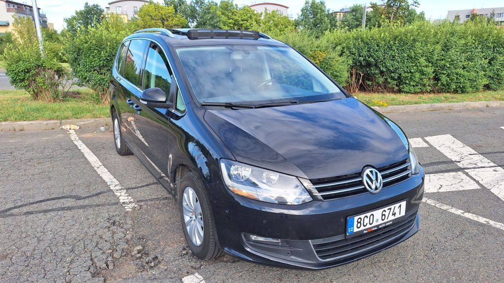 Volkswagen Sharan, 2.0 TDi, 103 kW, DSG - fotka 4