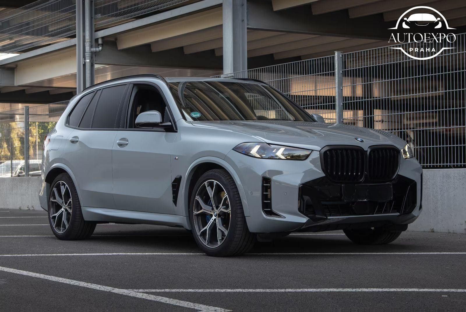 BMW X5, 30 d xDrive*M Sport - fotka 2