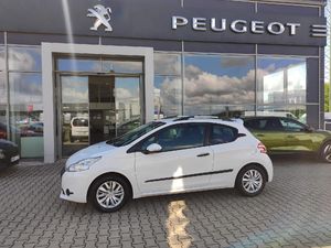Peugeot 208, 1.2i 92k MAN5 nové CZ po STK