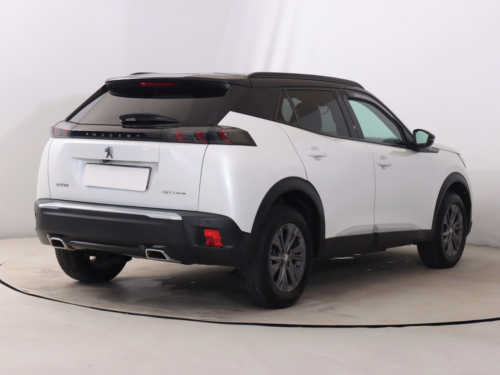 Peugeot 2008, 1.2 PureTech, GT Line - fotka 5