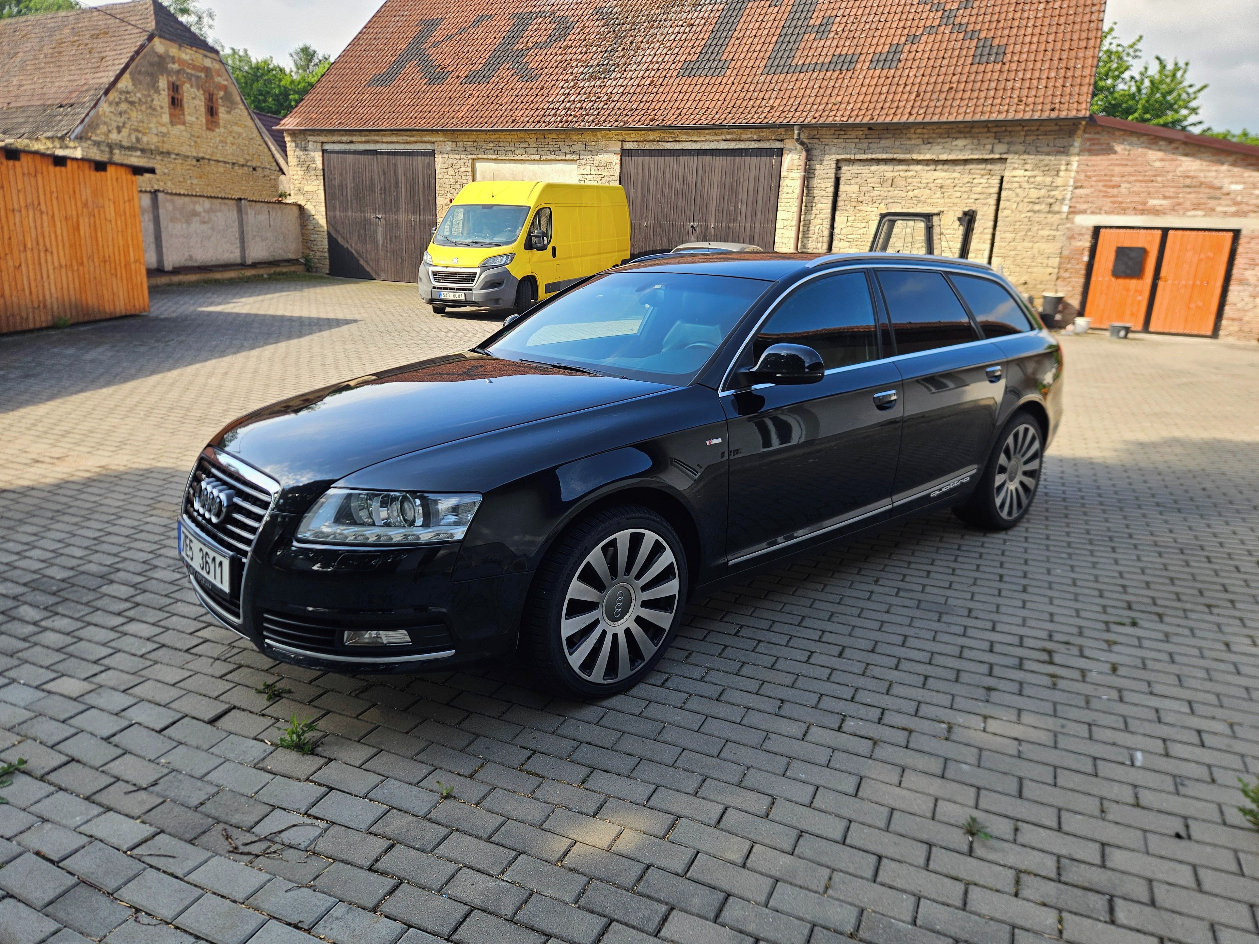 Audi A6 Avant, AUDI A6 S-LINE 3.0 TDI 176 KW - fotka 6