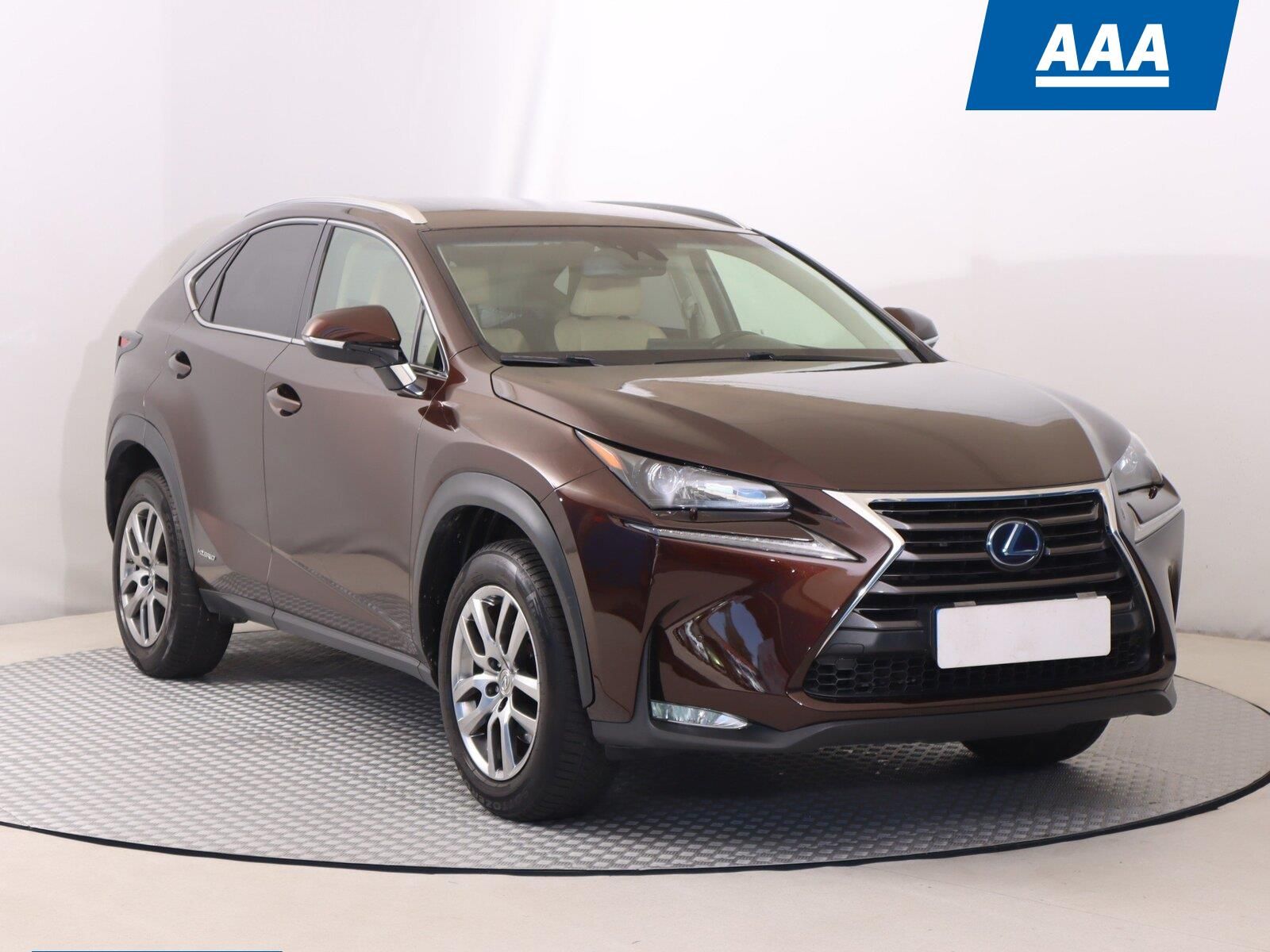 Lexus NX 300h, 300h, 4X4, Automat, Kůže