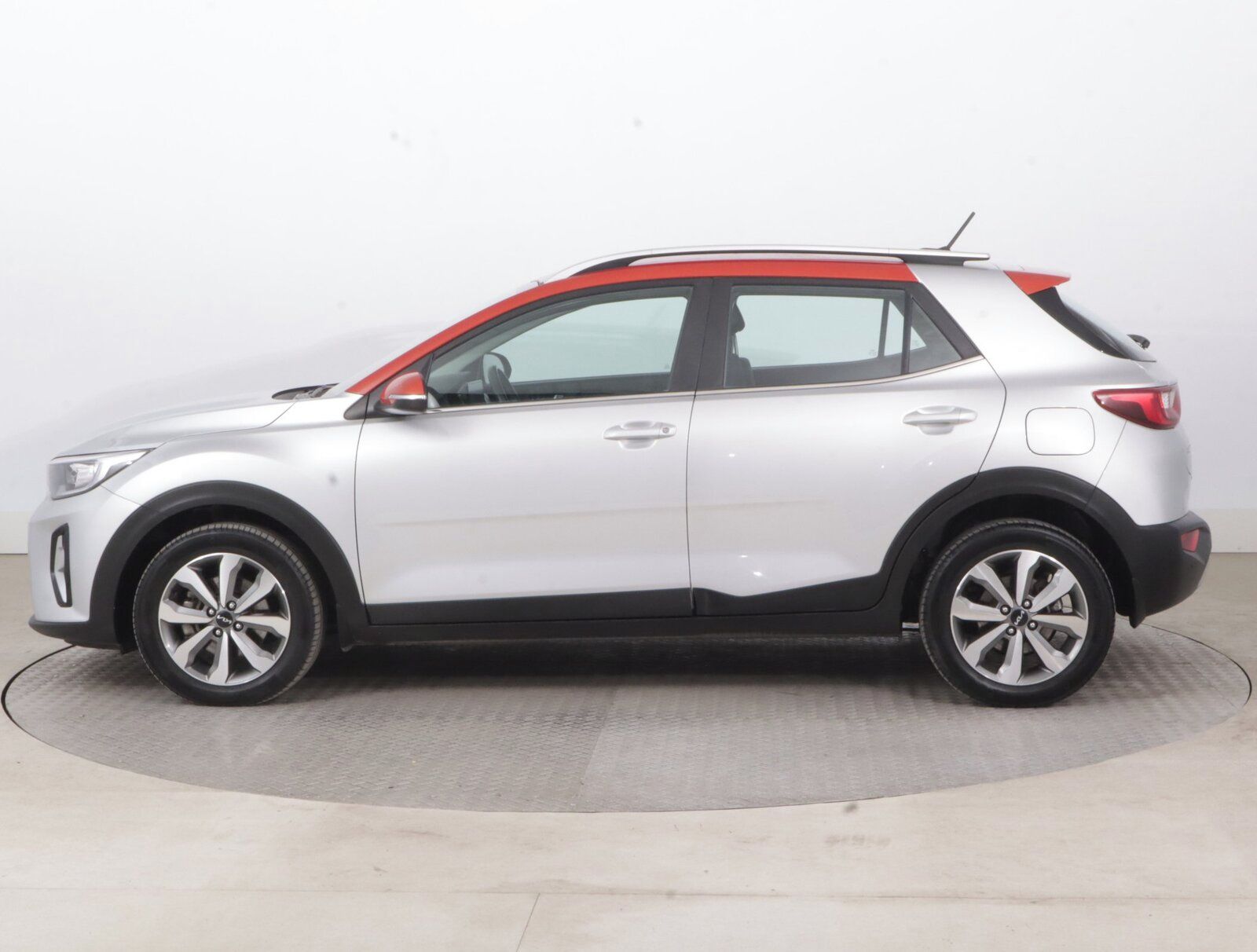 Kia Stonic, 1.0 T-GDI, EXCLUSIVE, DPH - fotka 3