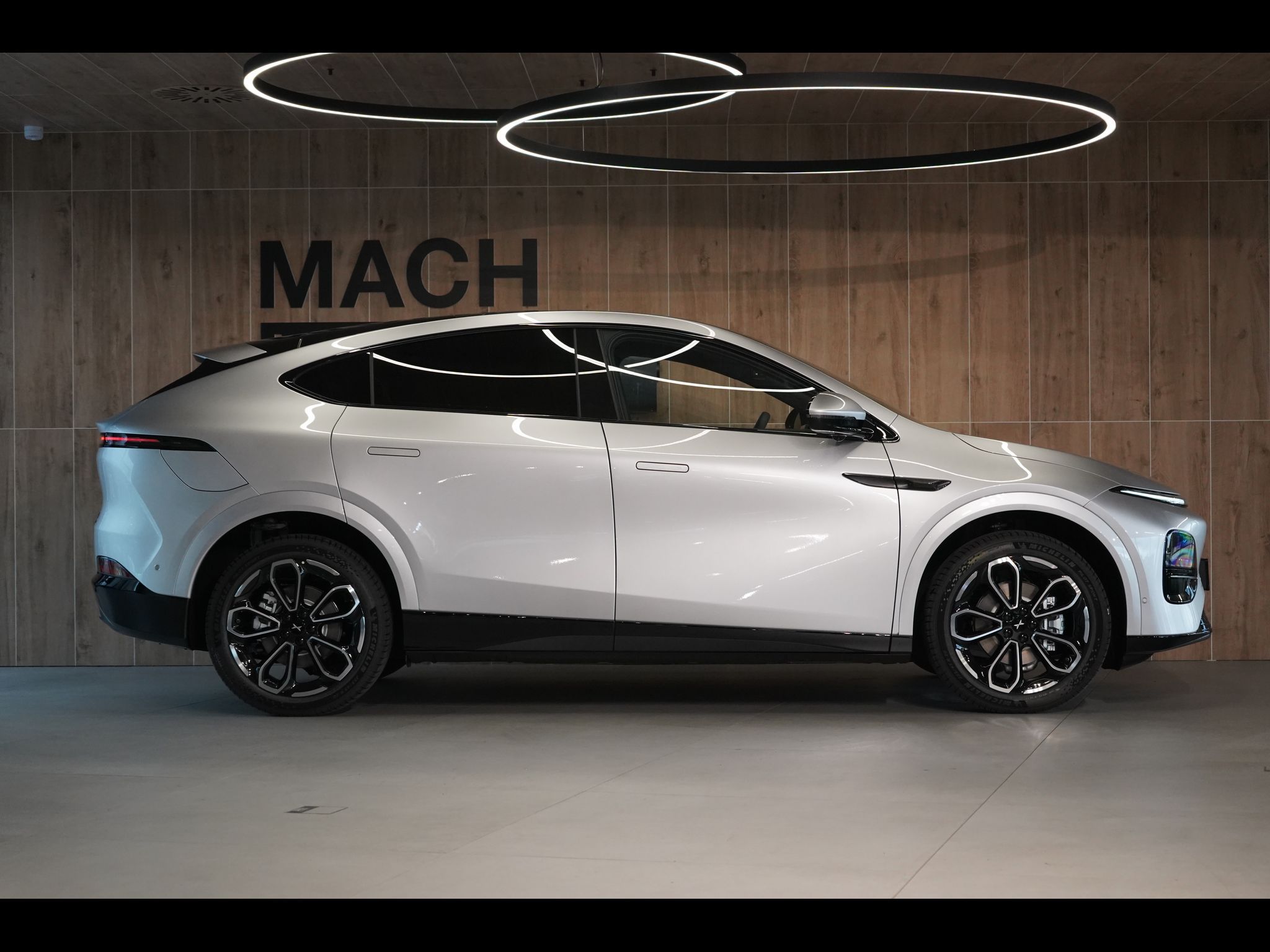 XPENG G6, AWD Performance - 487 HP !!! - fotka 2