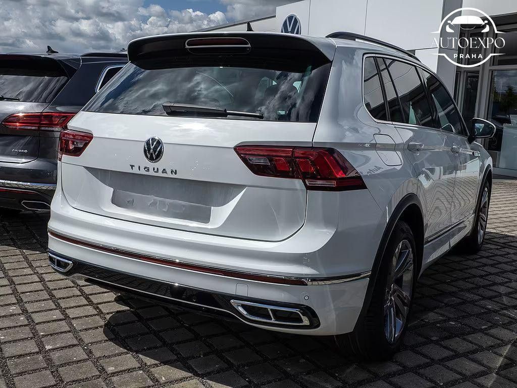 Volkswagen Tiguan, 1.5 TSI R-Line NAVI - fotka 2