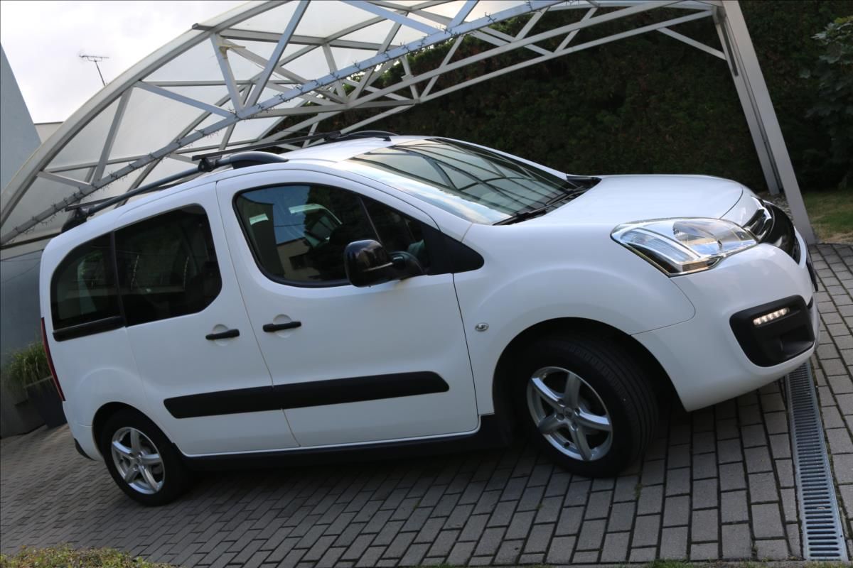 Citroën Berlingo, 1,6 Multispace, Tažné , ČR - fotka 4