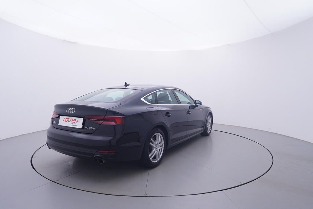 Audi A5, 2.0 TSI 140 kW - fotka 5
