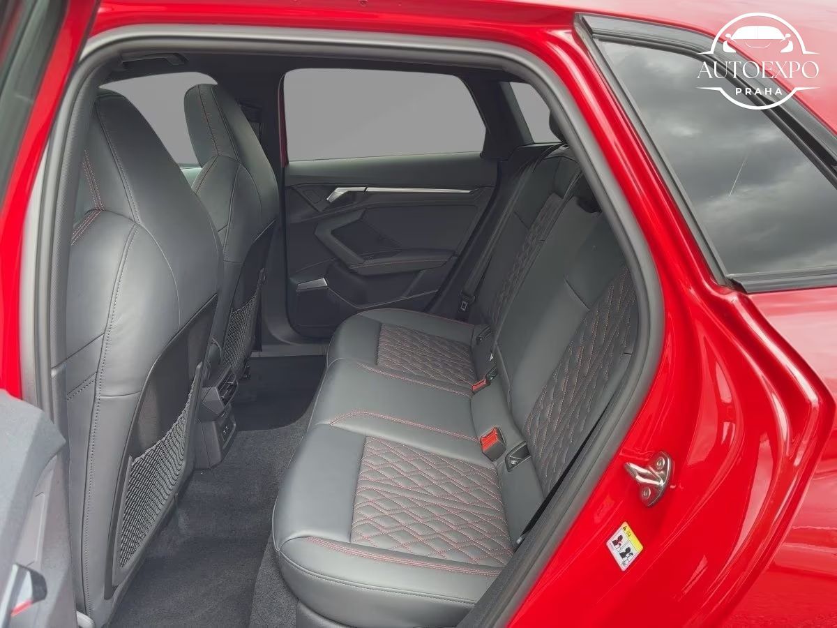 Audi S3, Sportback 2.0 TFSI - fotka 6