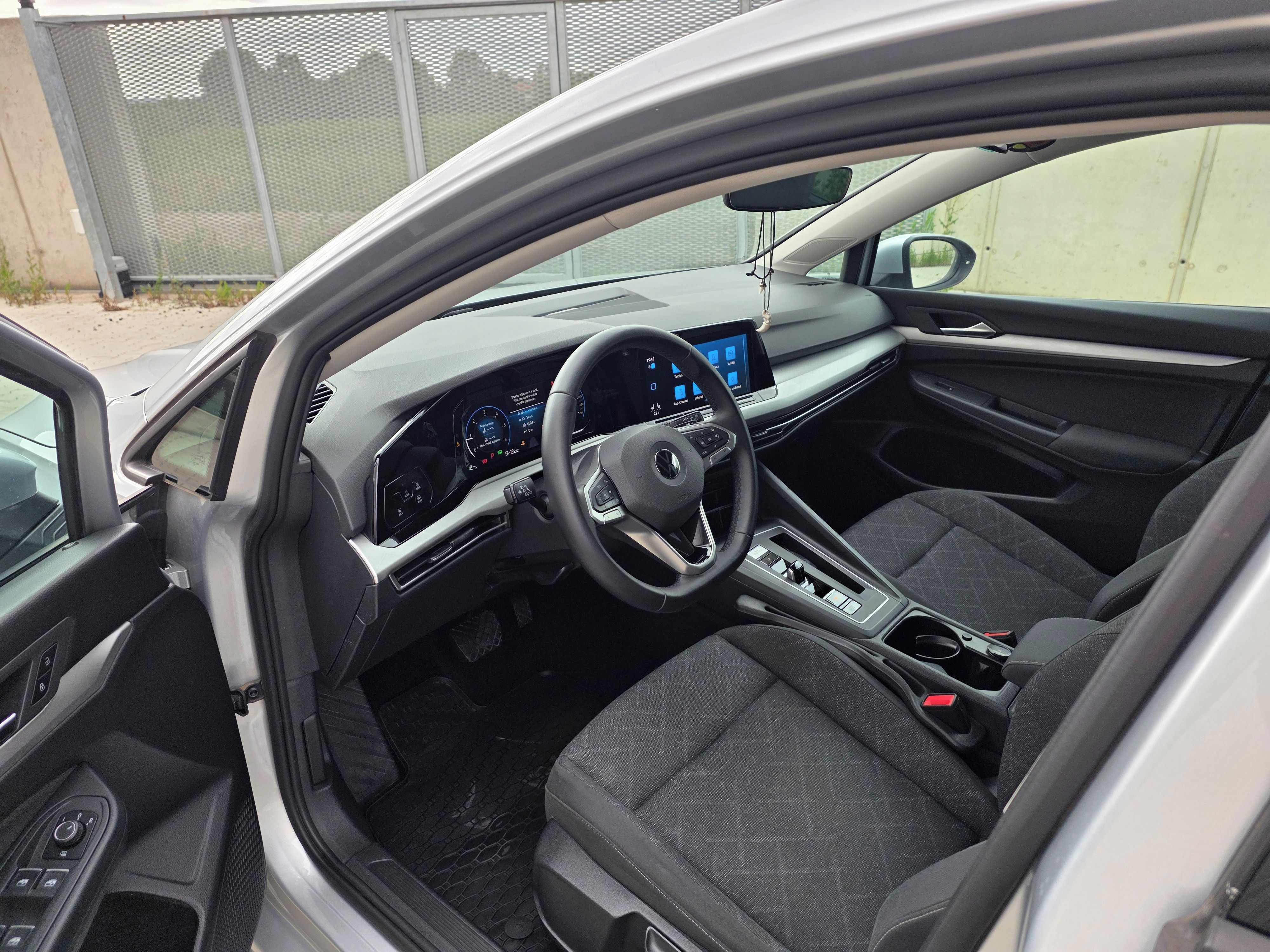Volkswagen Golf, 2.0 TDI 110 kW 7DSG + TAŽNÉ - fotka 6