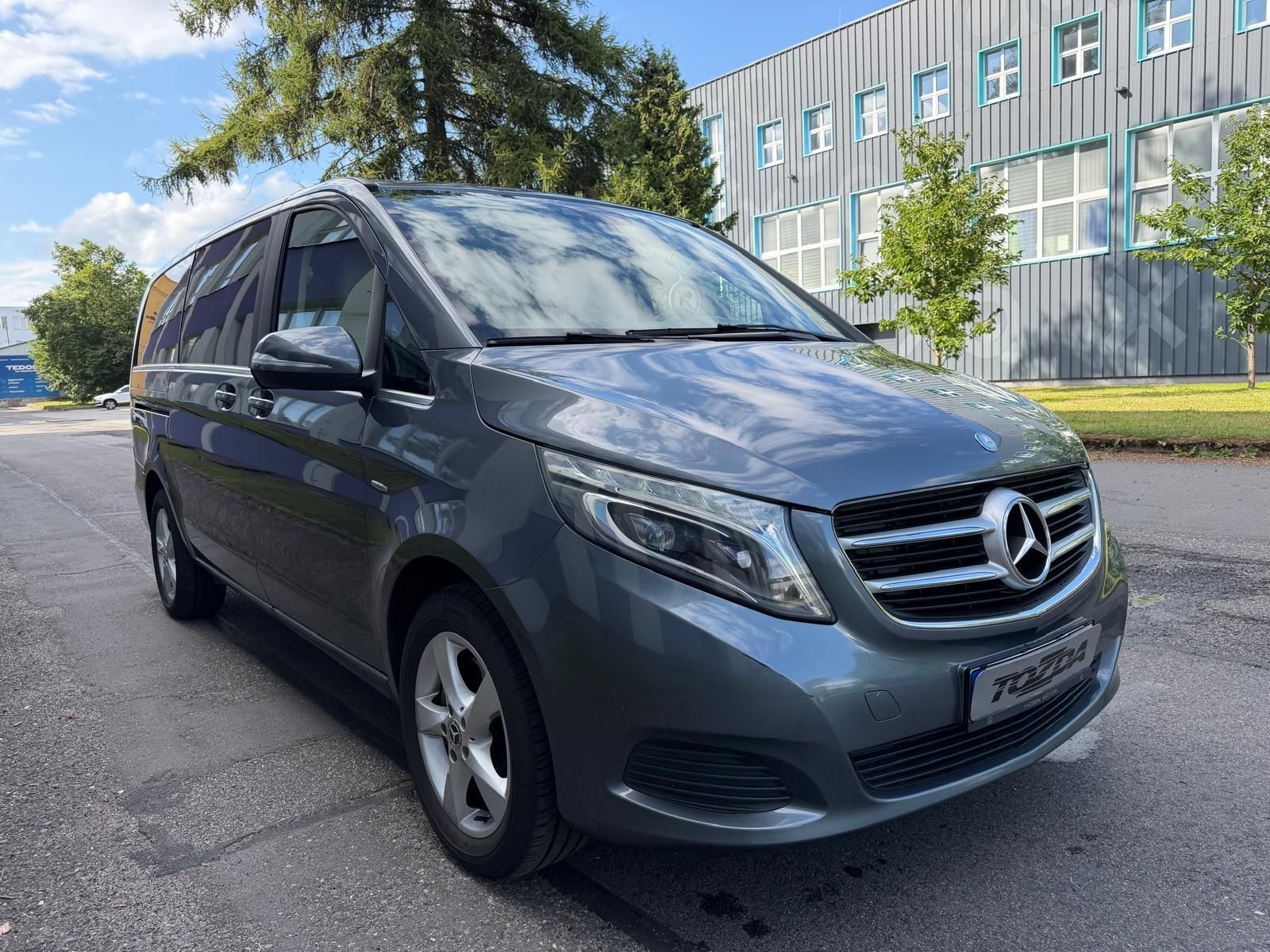 Mercedes-Benz Třídy V, 250 D Avantgarde L 4matic - fotka 4