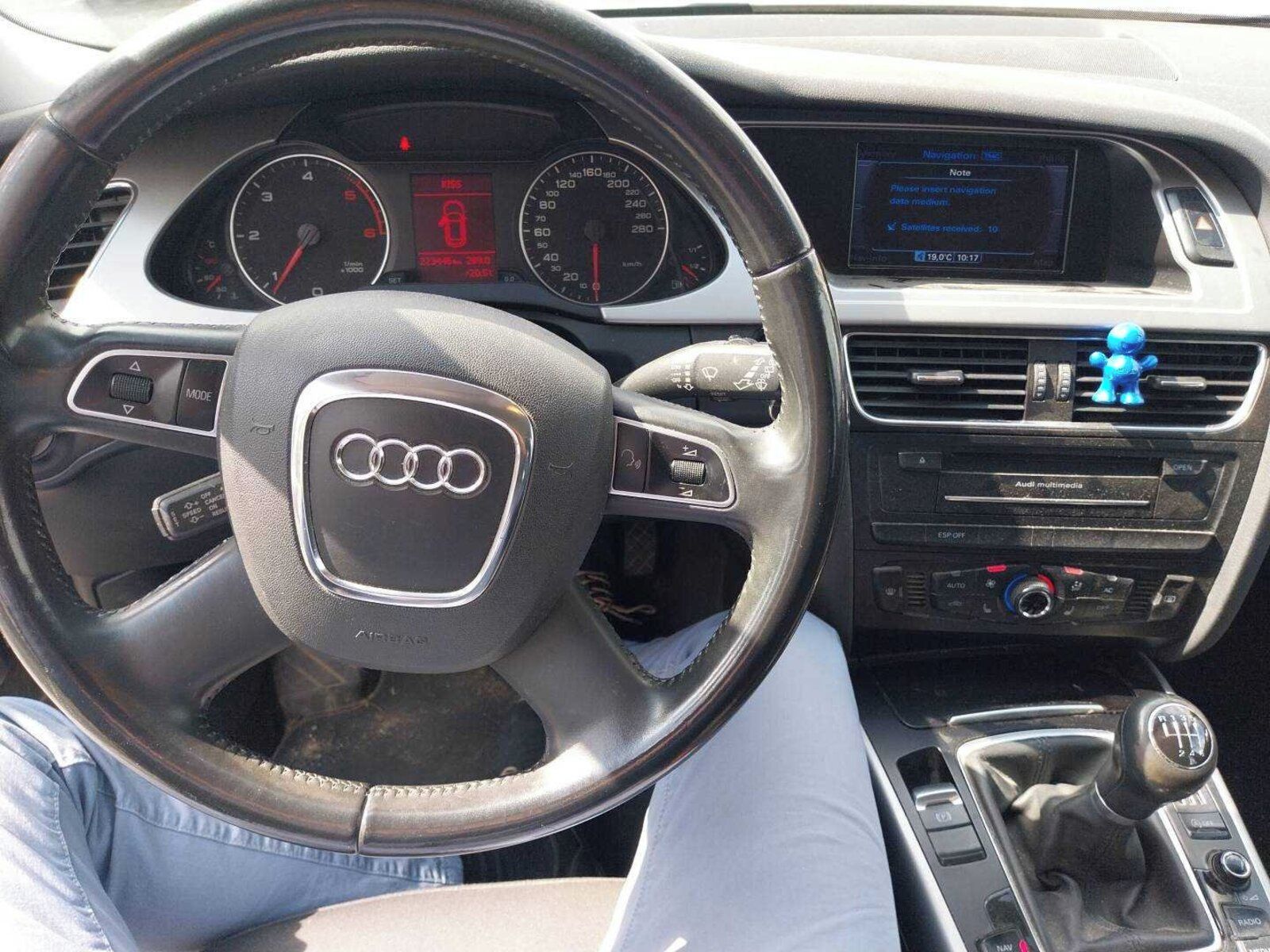 Audi A4, 2.0 TDI, Ambiente, Xenony - fotka 3