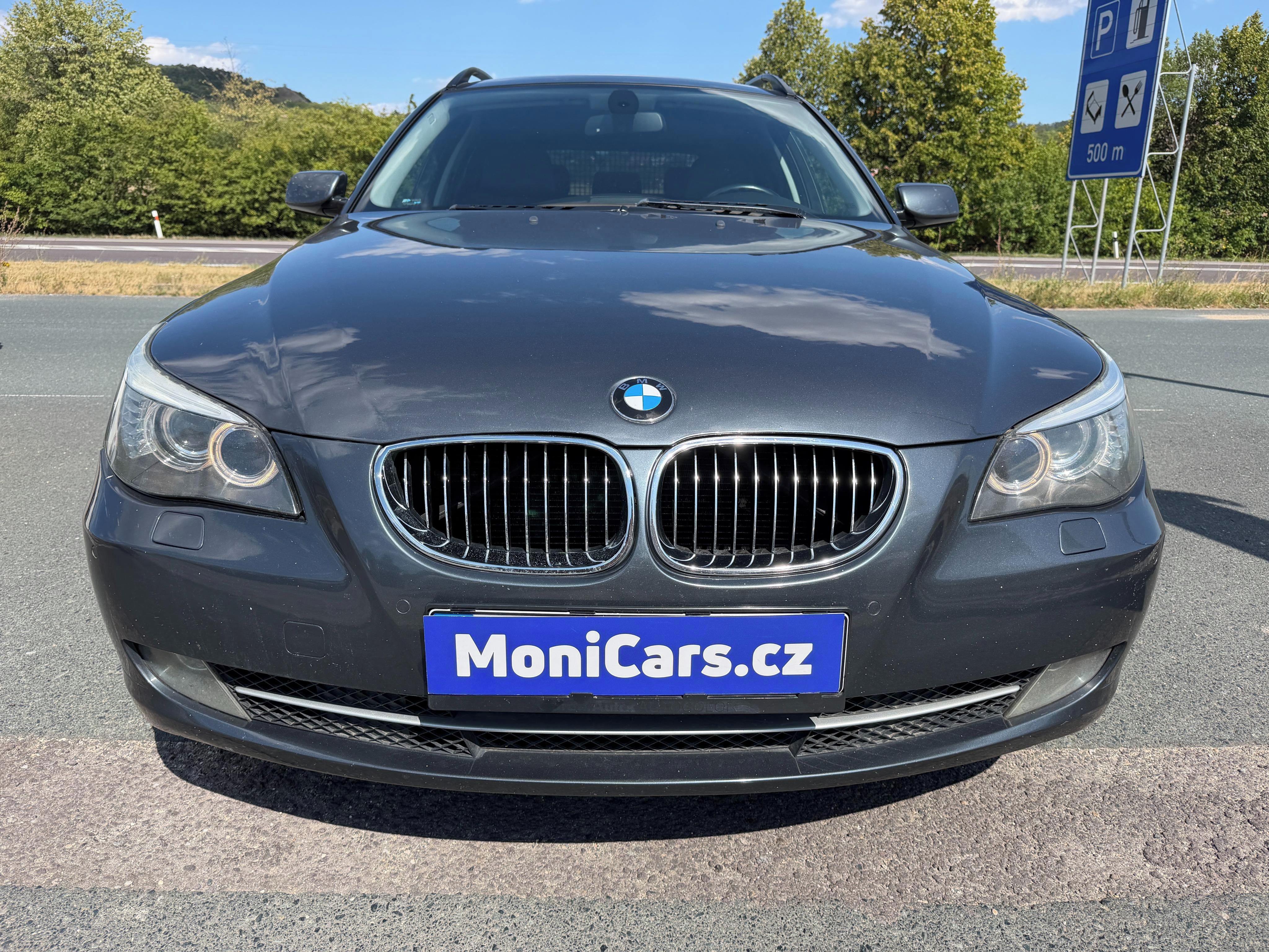 BMW Řada 5, 530 d 173kW, AUTOMAT - fotka 2