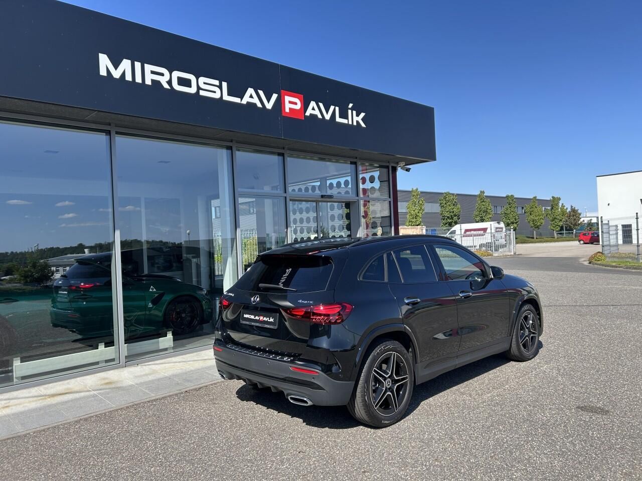 Mercedes-Benz GLA, 200d 4MATIC AMG Style Edition - fotka 5