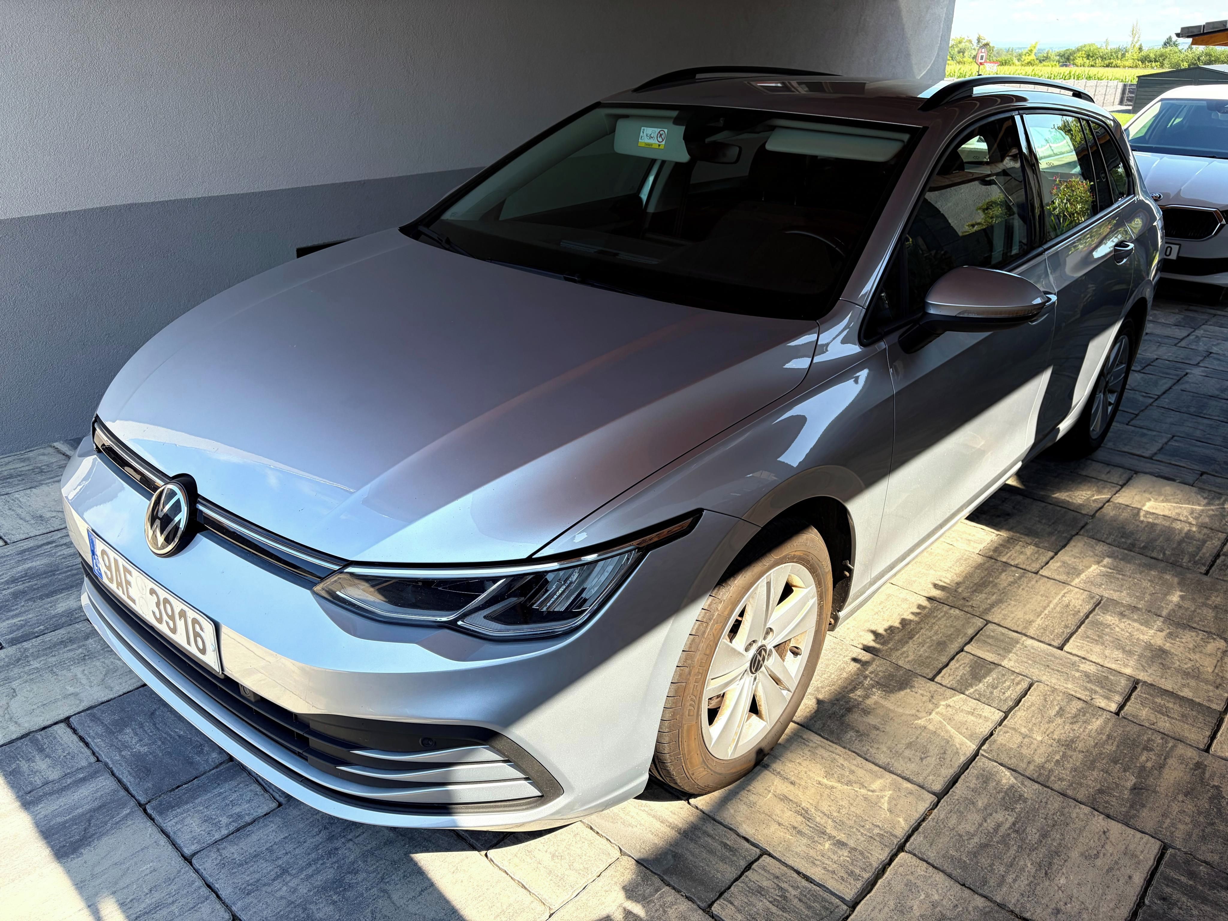 Volkswagen Golf, 1 MAJITEL  SERVISNI KNIHA - fotka 3