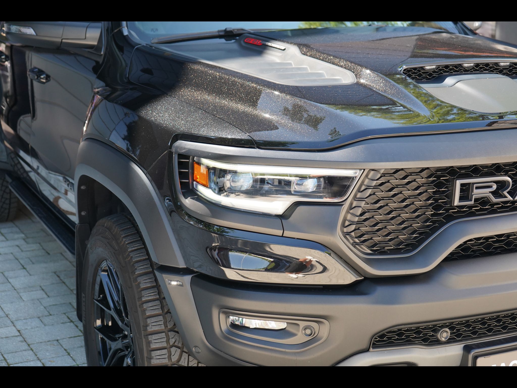 RAM 1500, TRX, Harman/Kardon, Ventilace - fotka 3