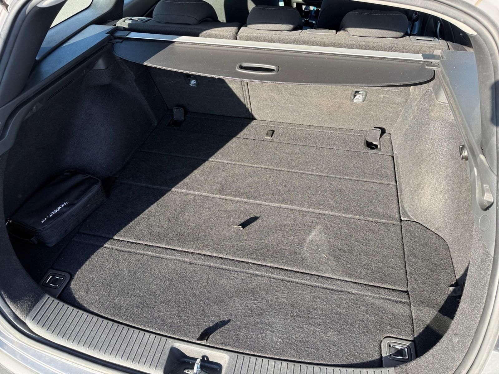 Hyundai i30, COMFORT 1.5T MHEV 118kW CZ DPH - fotka 6