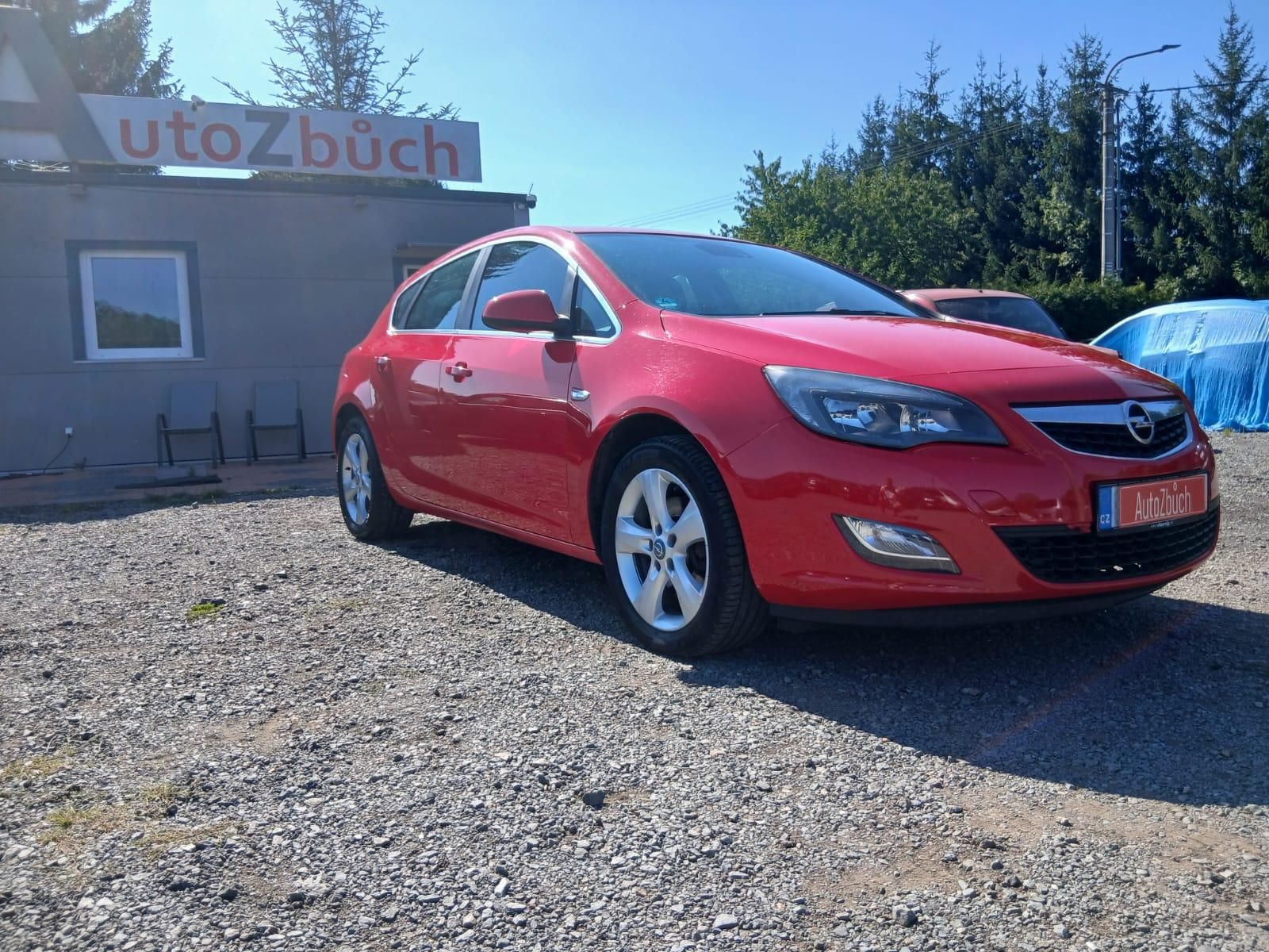 Opel Astra, 1.7 CDTI, ALU "18", Sport - fotka 5