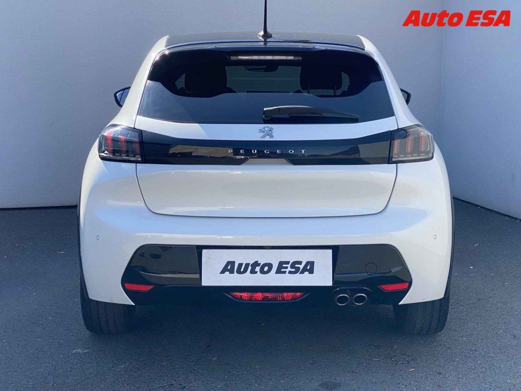 Peugeot 208, 1.2,GT Line,AT - fotka 5