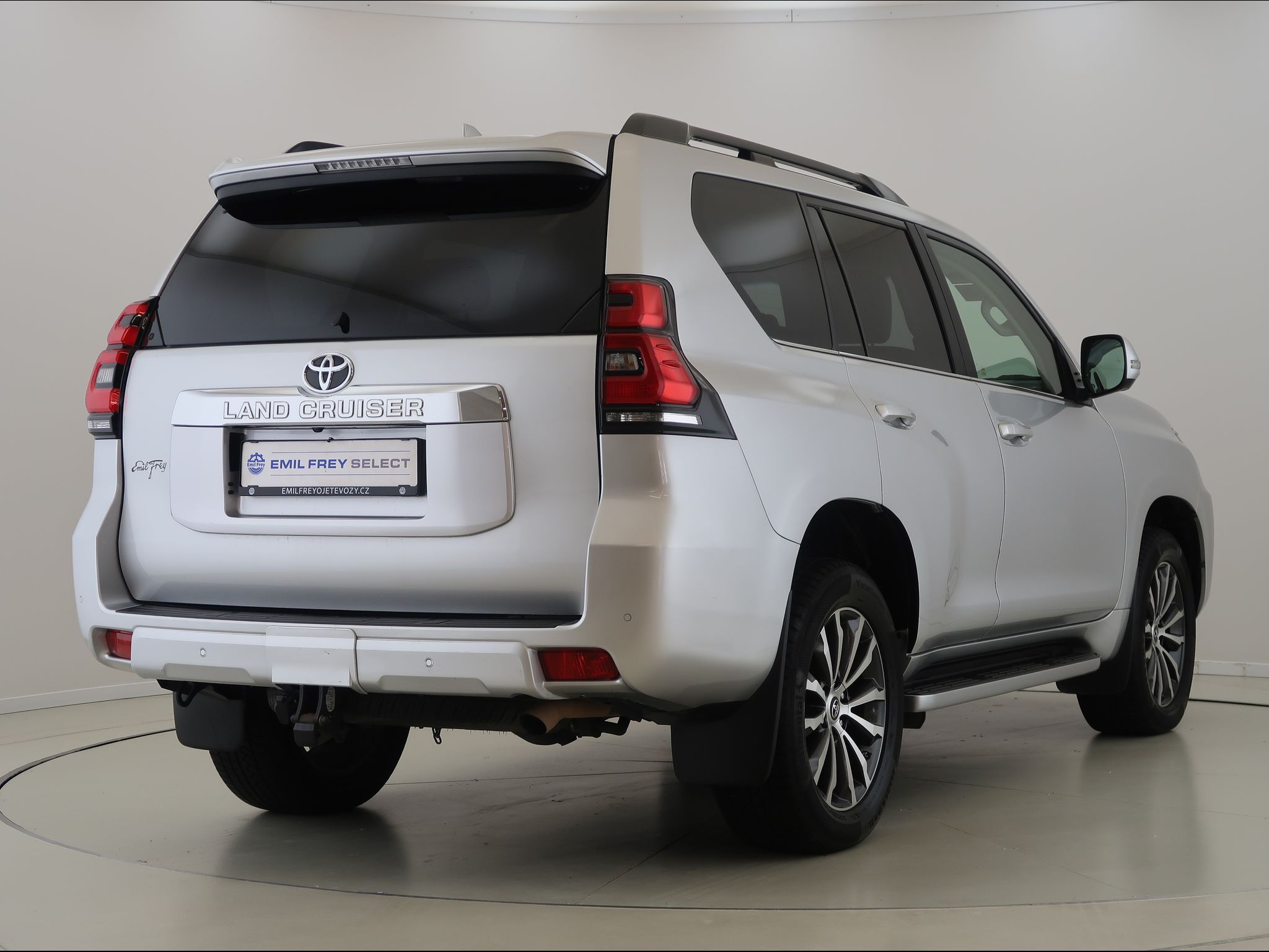 Toyota Land Cruiser, 2.8,D-4D,130kW,Executive,CZ,1M - fotka 5