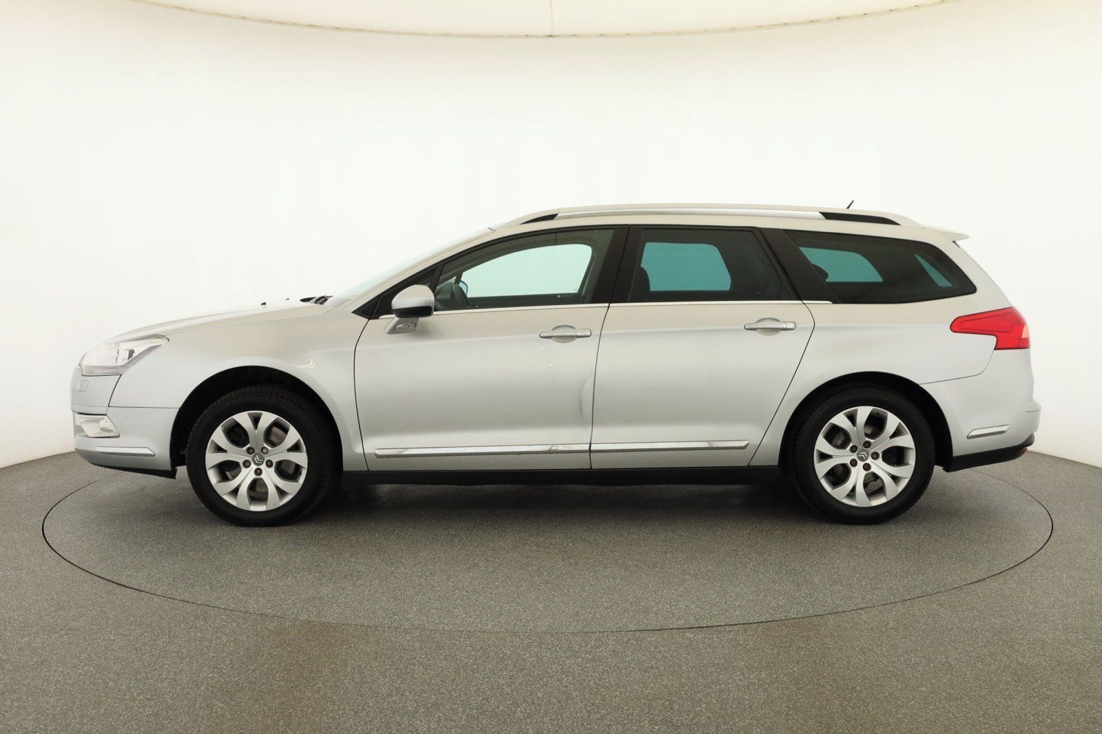 Citroën C5, 2.2 HDi, Kožené sedačky - fotka 3