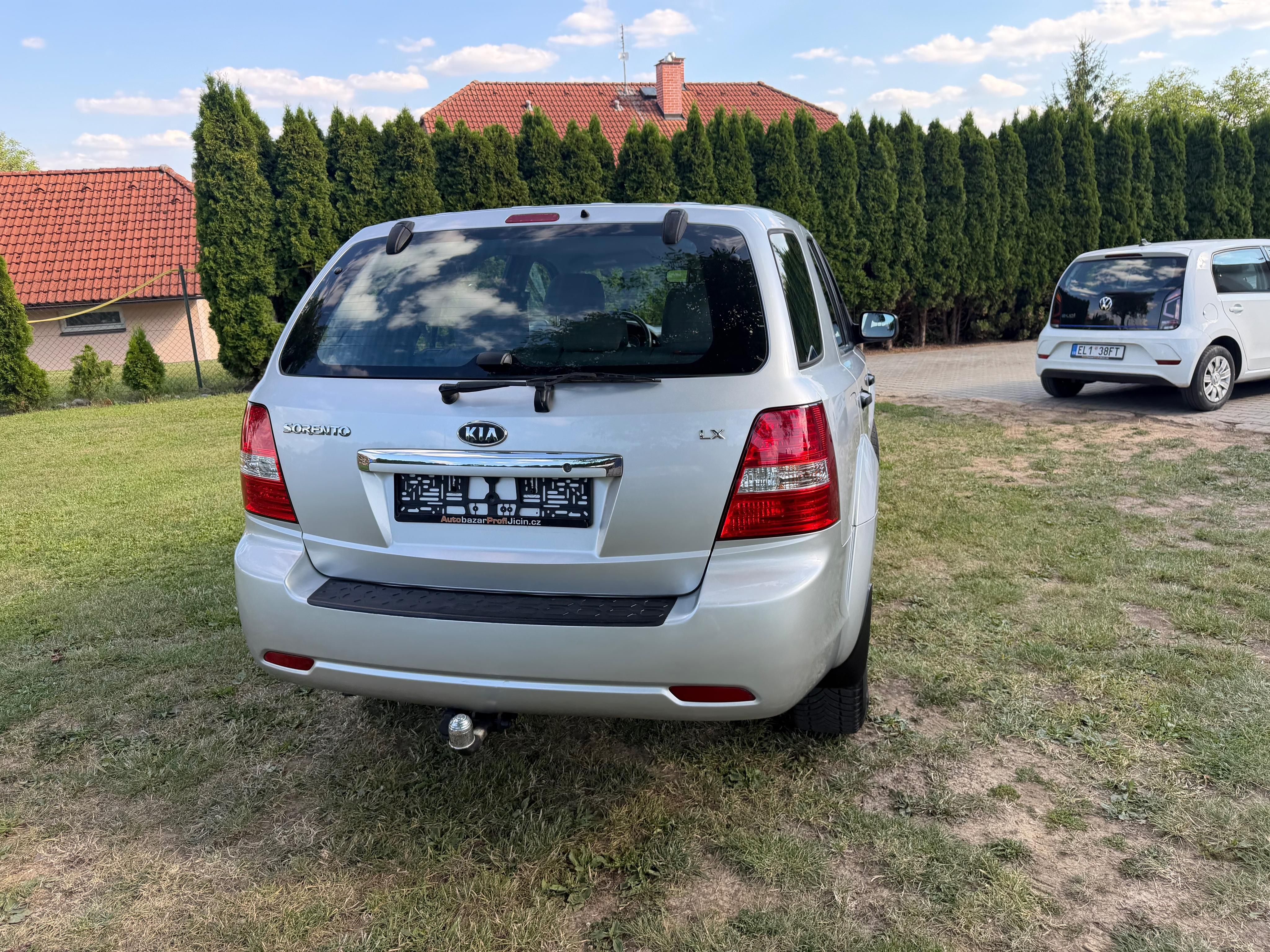 Kia Sorento, 2,5 CRD / 125kw, 4x4, nová STK - fotka 5