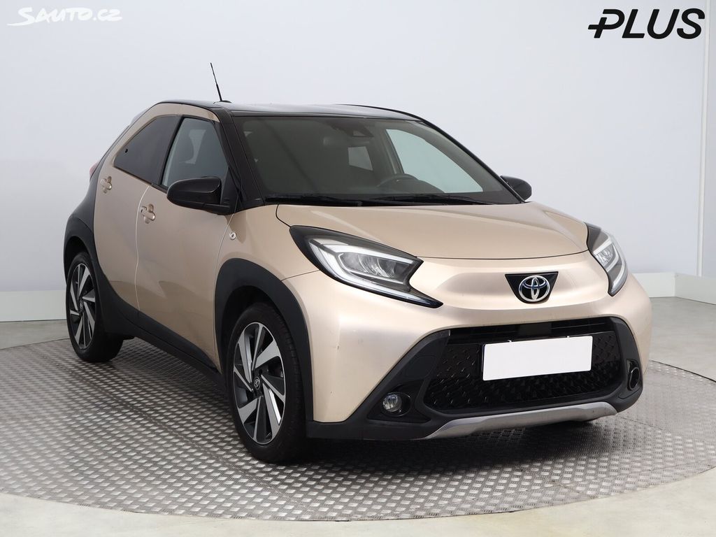 Toyota Aygo, 1.0, ČR,1.maj, Serv.kniha