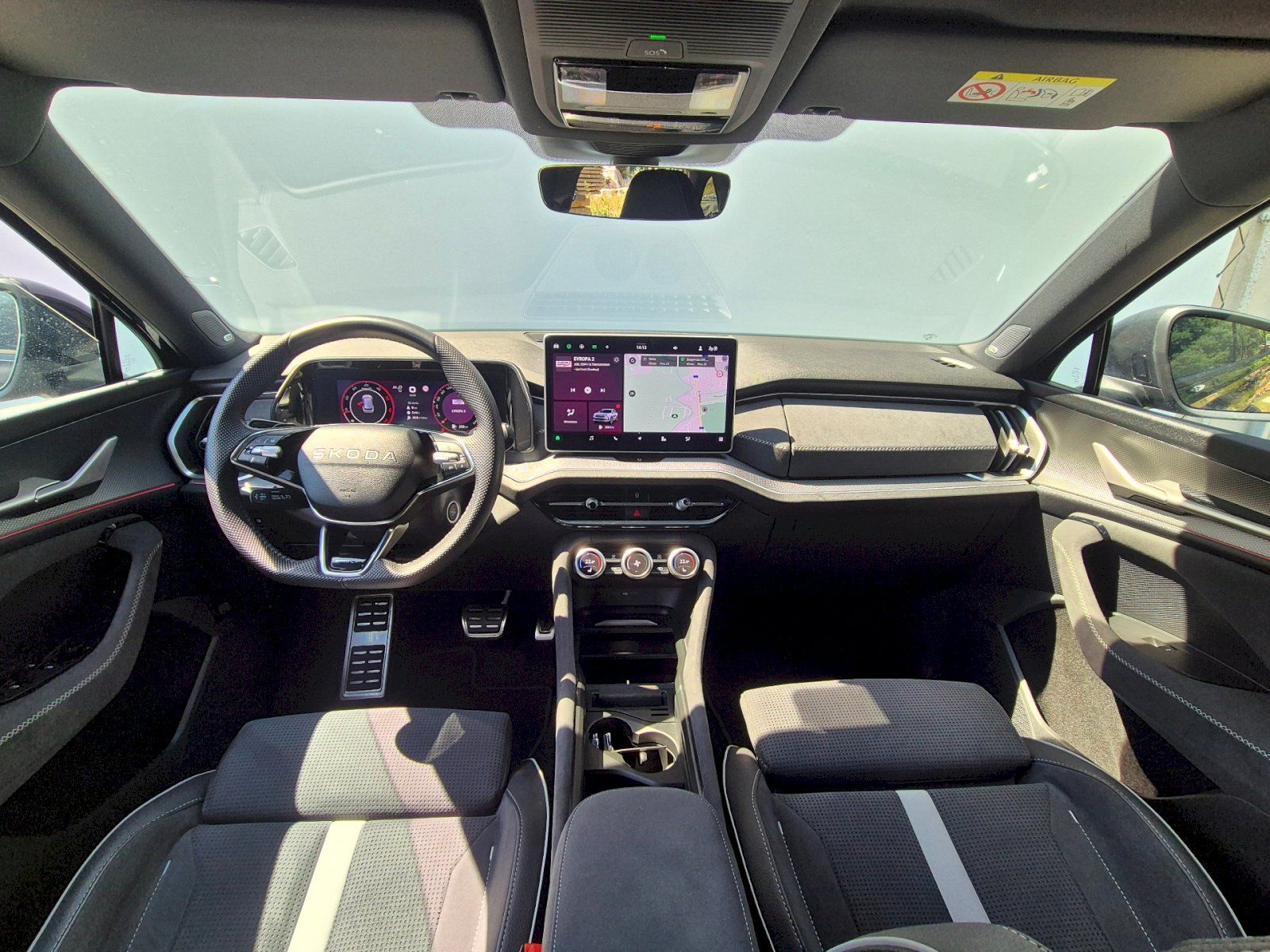 Škoda Kodiaq, 2.0TDI 142kW 4x4 DSG Sportline - fotka 5