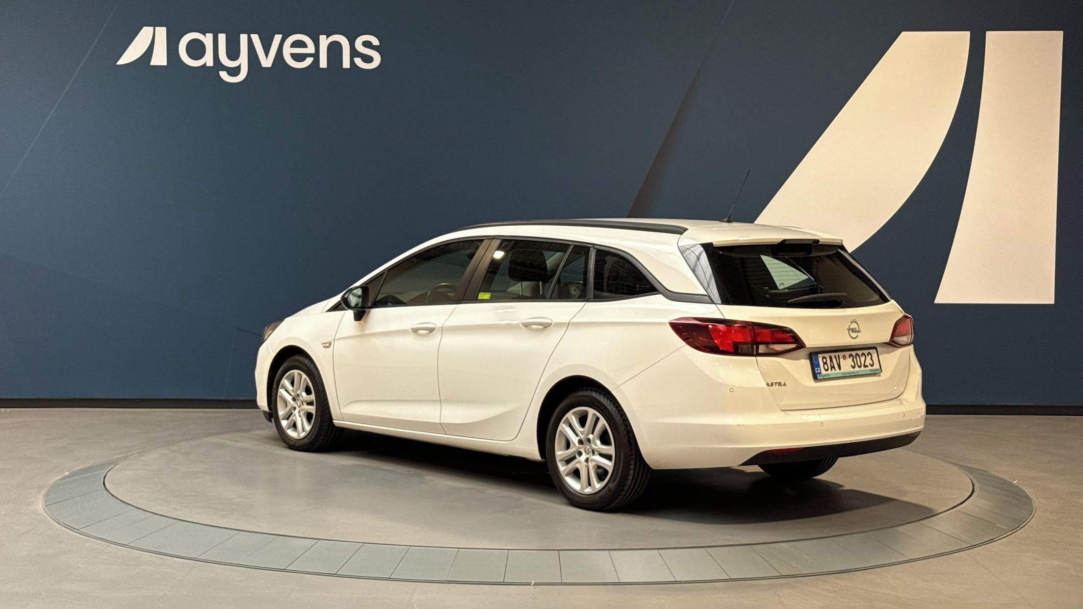 Opel Astra, 1.5 CDTi 90kW Edition ST S/S - fotka 3