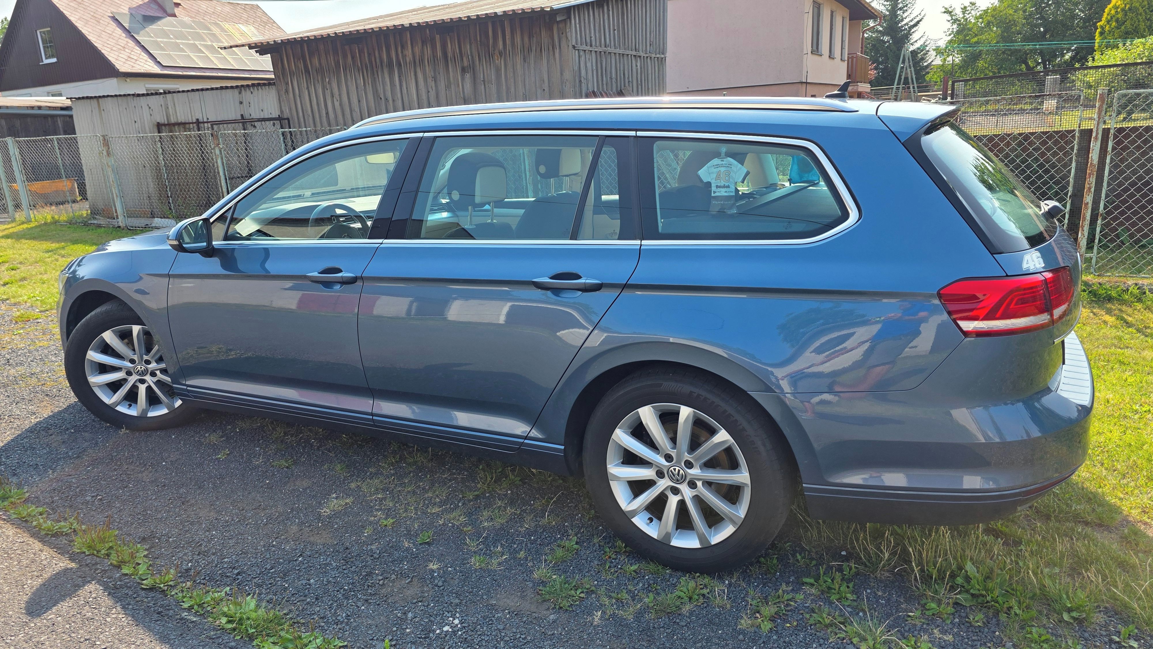 Volkswagen Passat Variant, VW Passat 2.0 tdi110 kW - fotka 5