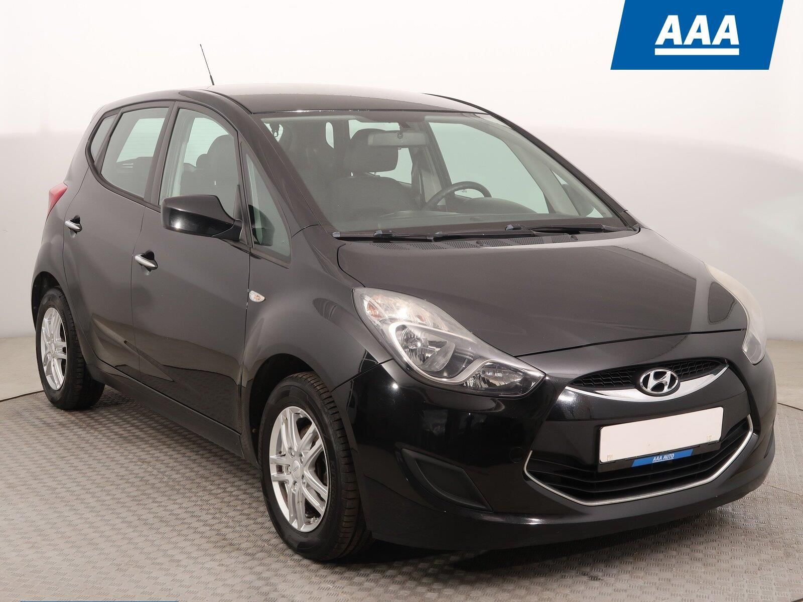 Hyundai ix20, 1.6 CRDi, Kožené sedačky