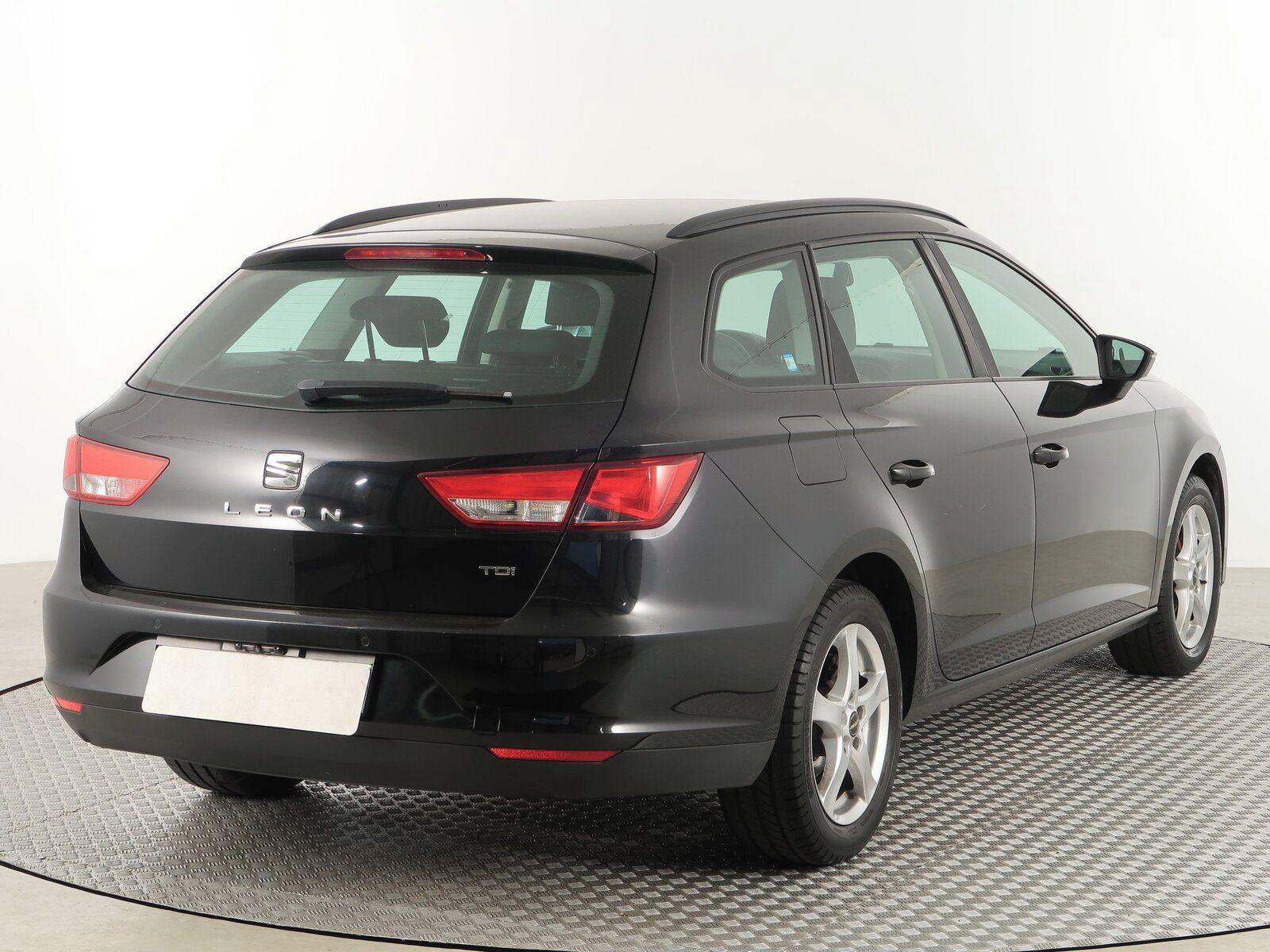 Seat Leon, 1.6 TDI, Navi, Klima, Tempomat - fotka 5