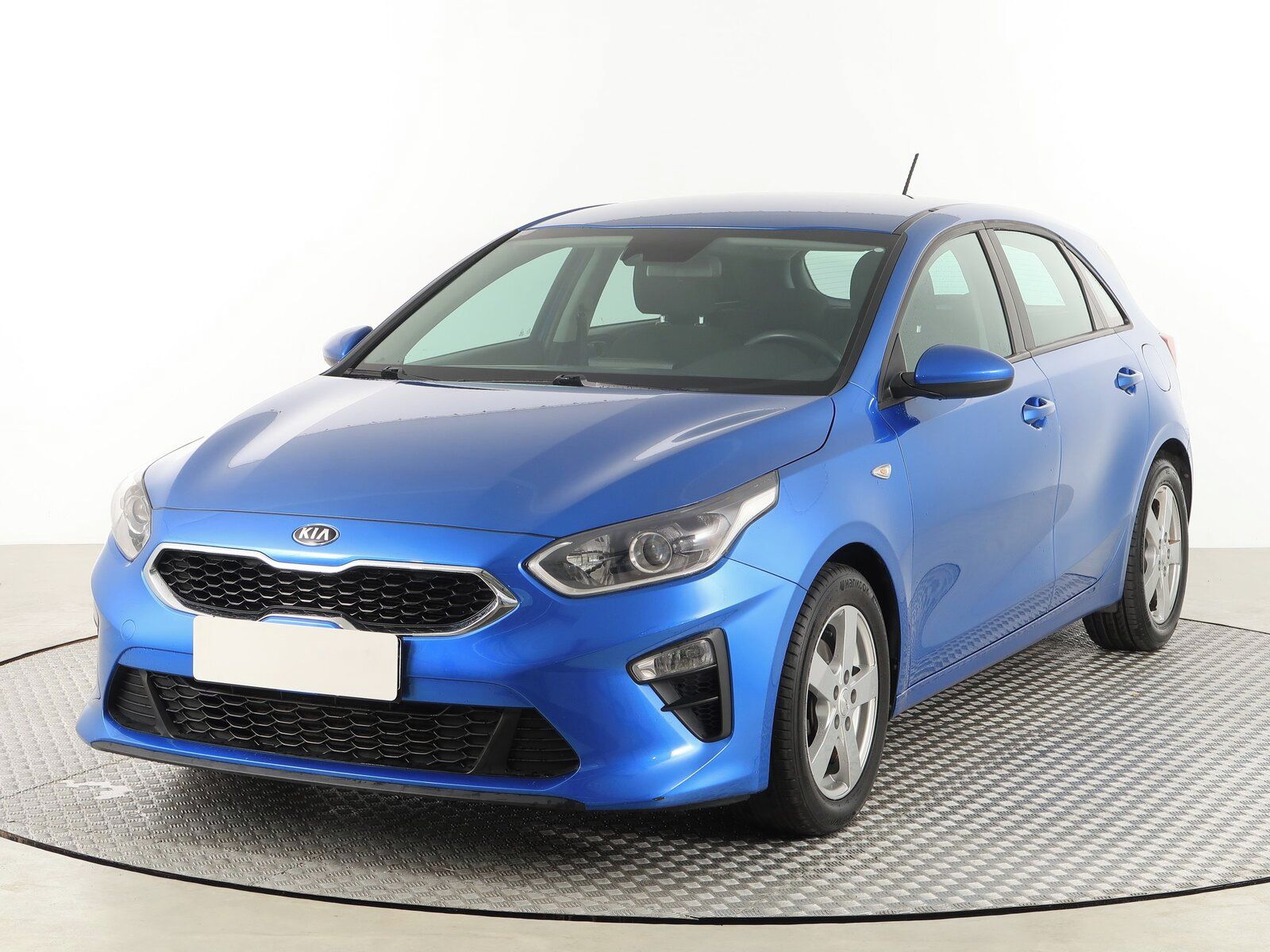Kia Cee´d, 1.0 T-GDI, Silver, Serv.kniha - fotka 2