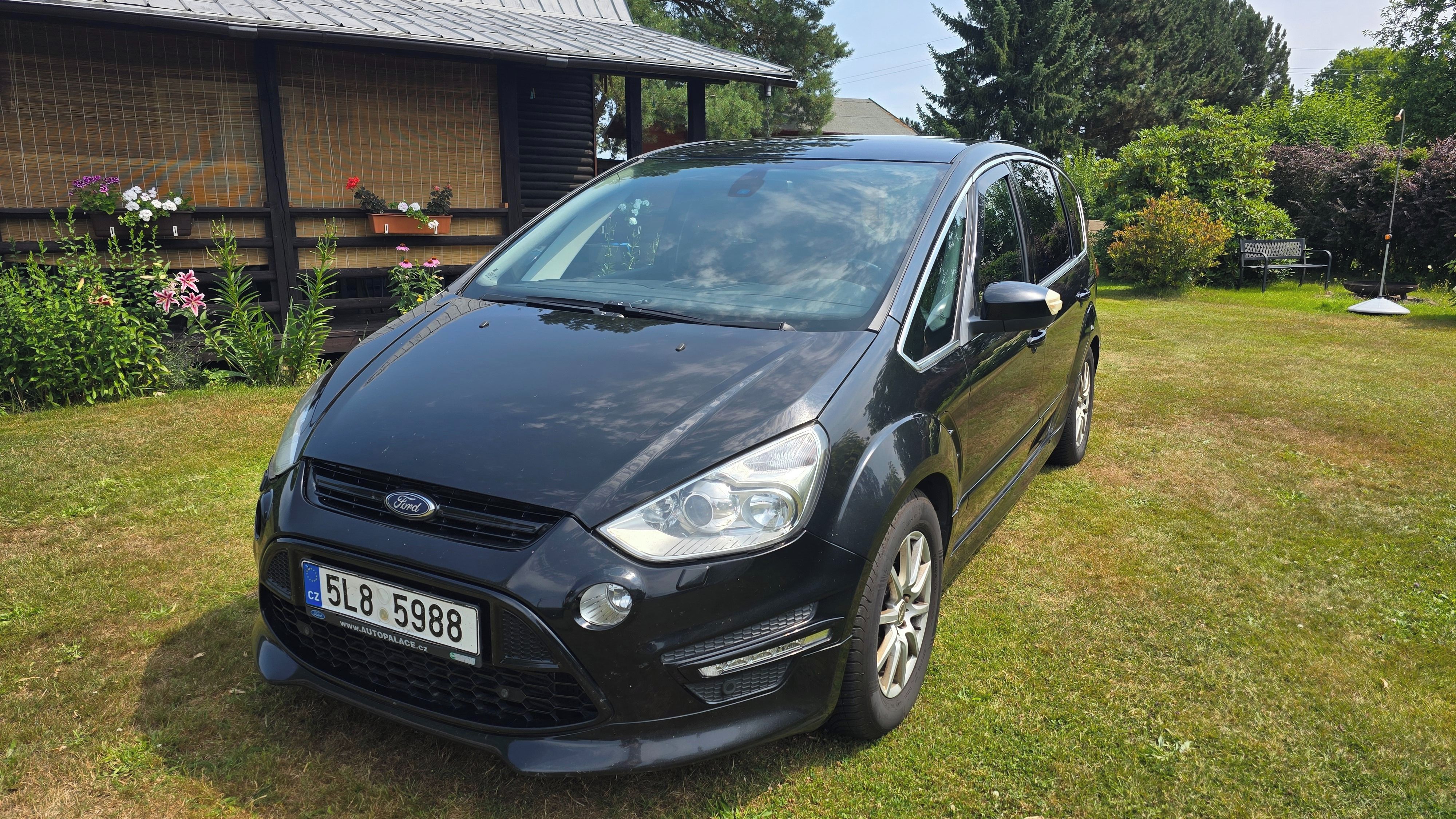 Ford S-MAX, 200 koní - 2 179 cm TD