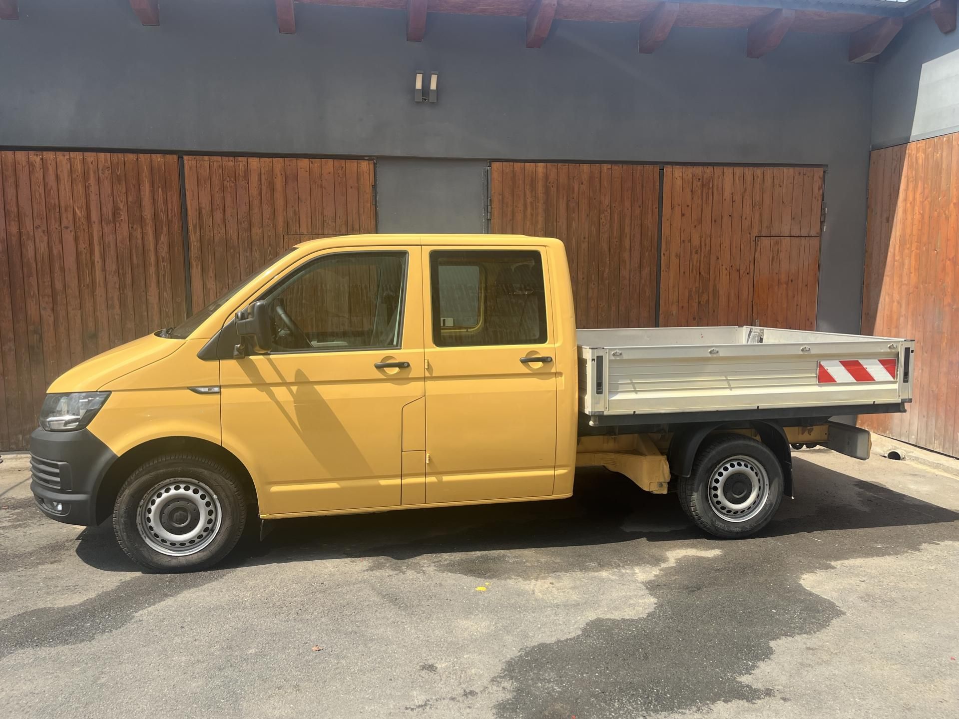 Volkswagen Transporter, 2.0TDi DOKA 6míst - DPH - fotka 4