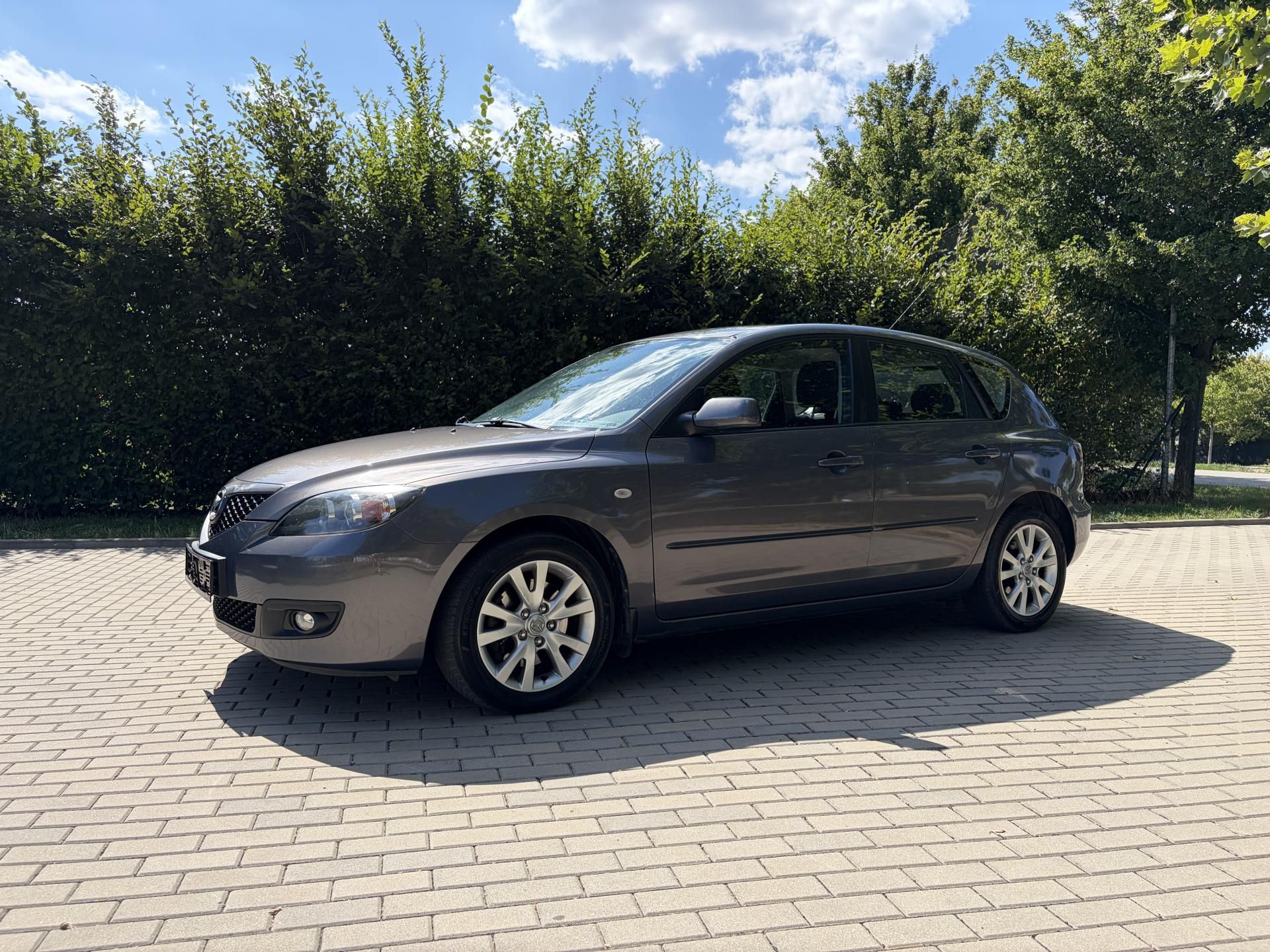 Mazda 3, 2.0 Sport Active - fotka 4