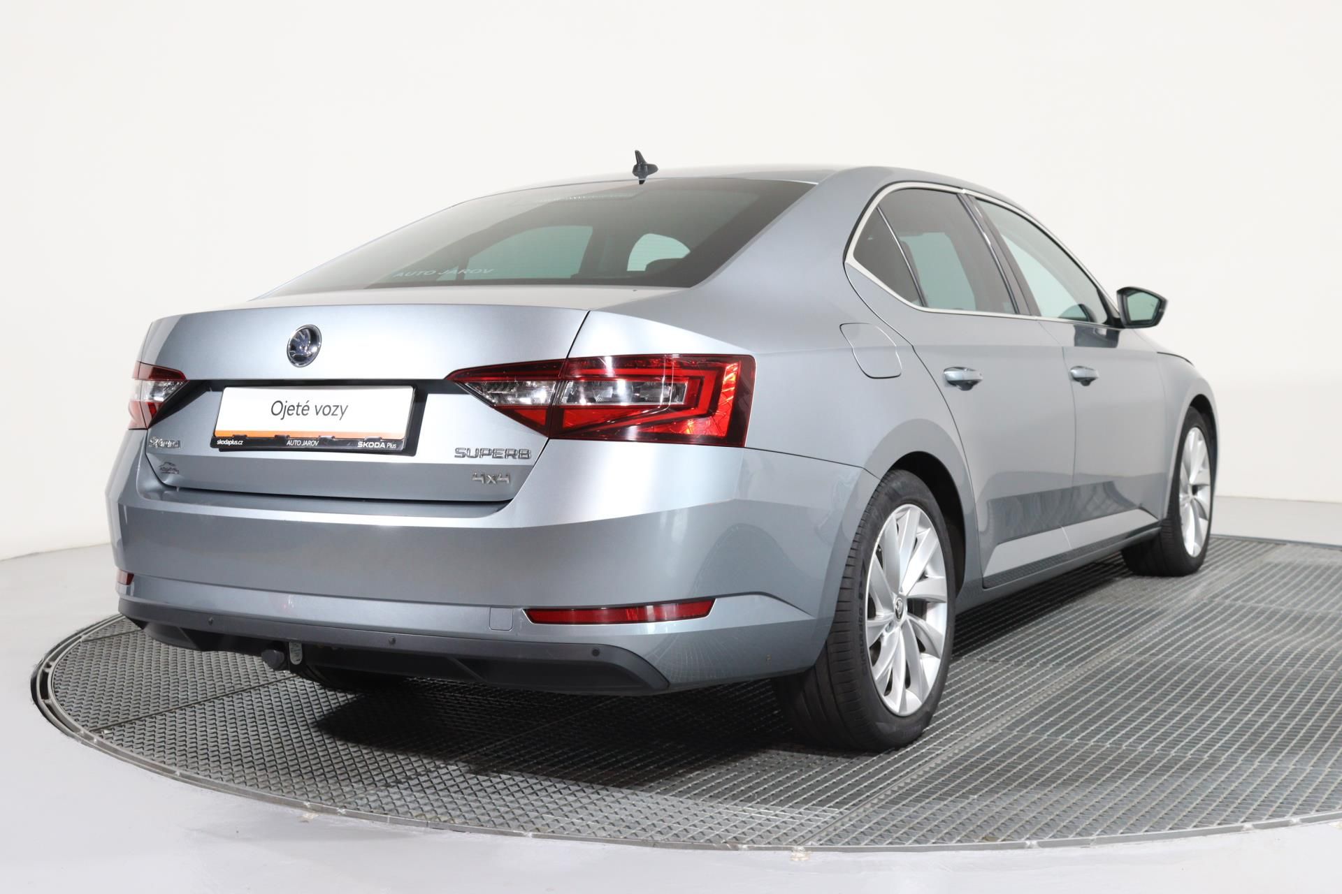 Škoda Superb, STYLE 2,0 TDI 140 kW DSG 4x4/ - fotka 2