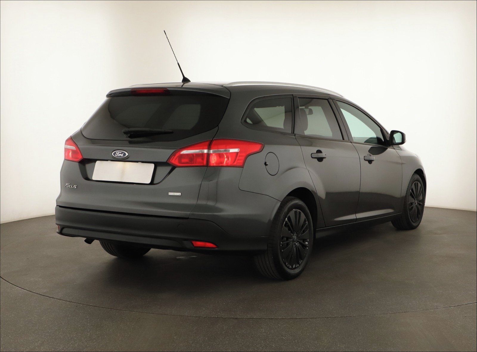 Ford Focus, 1.0 EcoBoost, Klima, El. okna - fotka 5