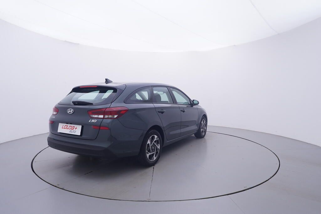 Hyundai i30, Comfort 1.0 GDI 74 kW - fotka 5