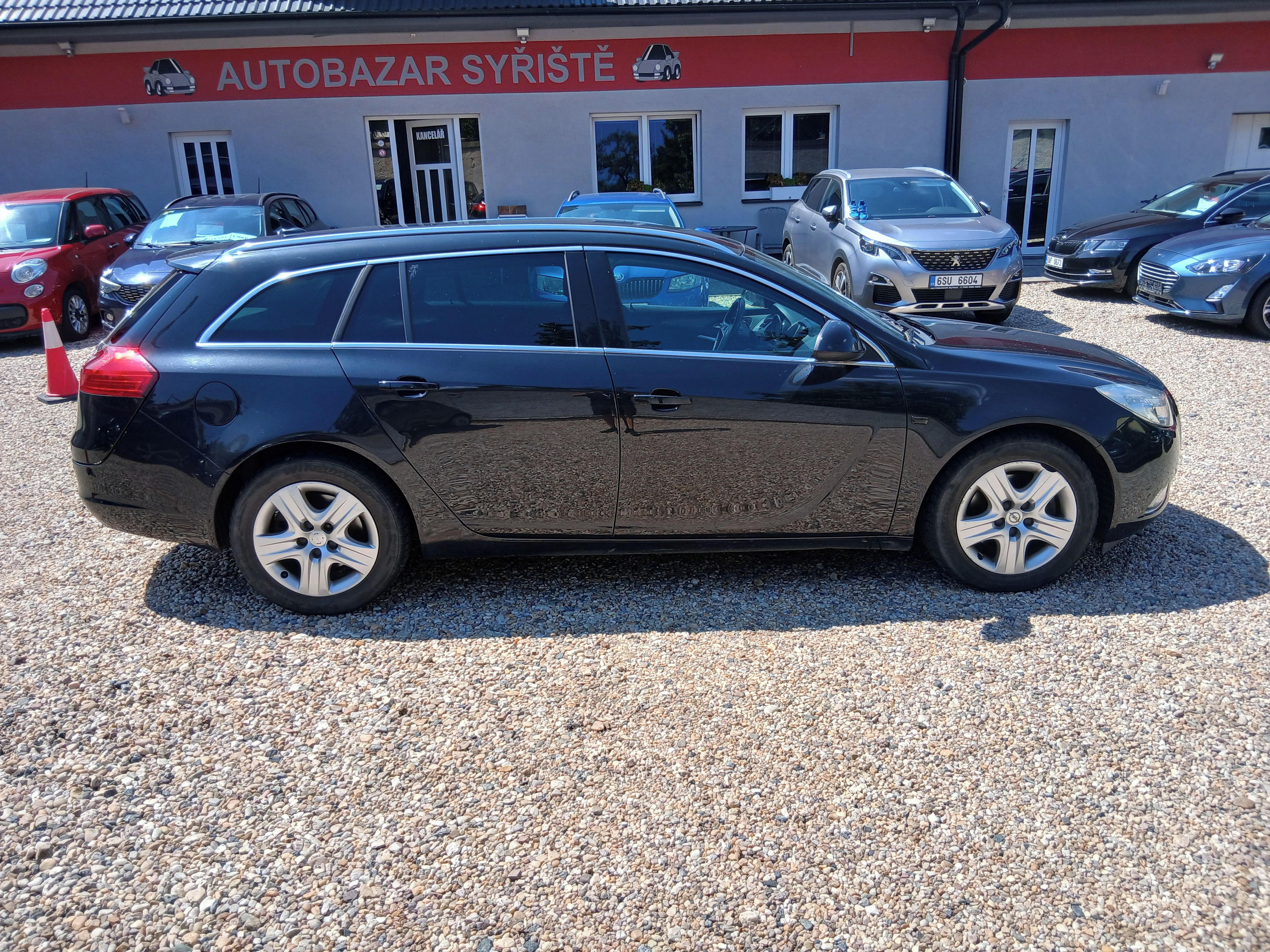 Opel Insignia, 2.0CDTi 96KW Kombi - fotka 4