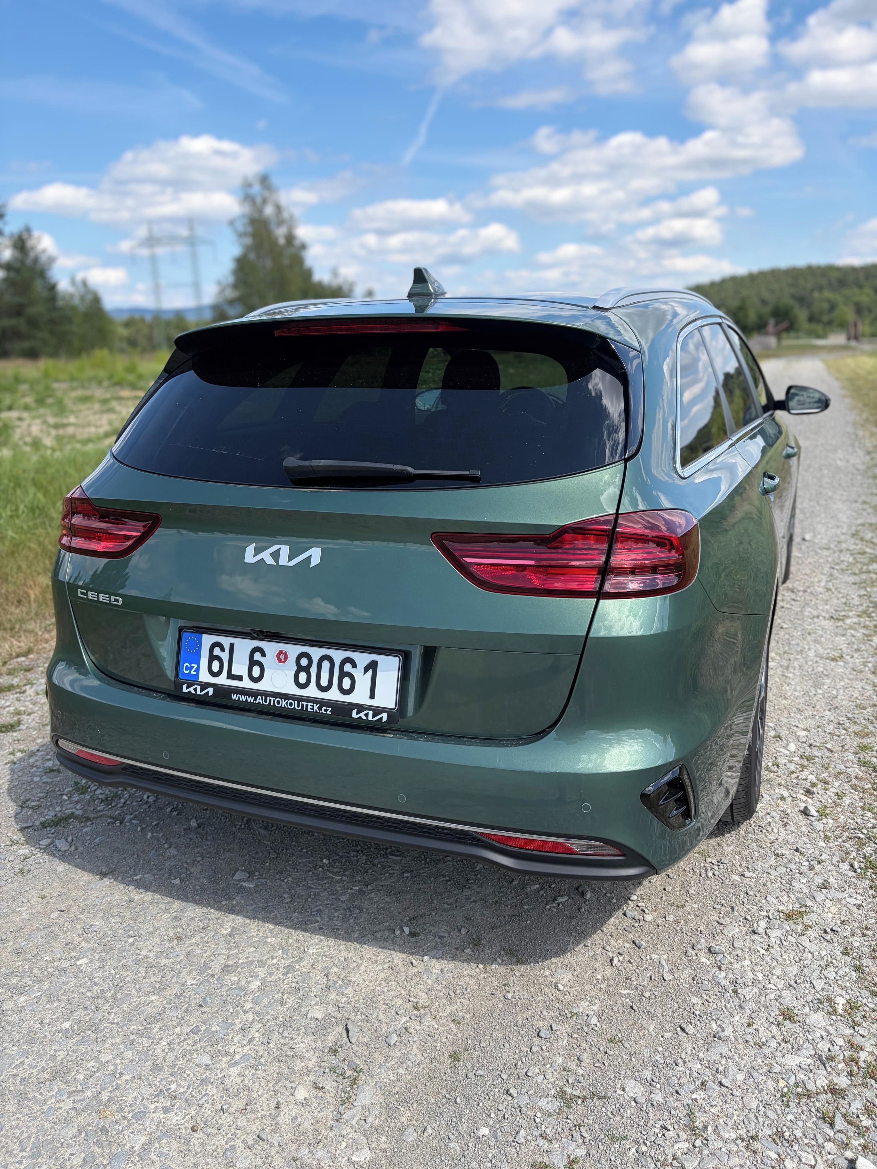 Kia Cee´d, Kia Ceed SW, 1.5 T-gdi GPF TOP - fotka 5
