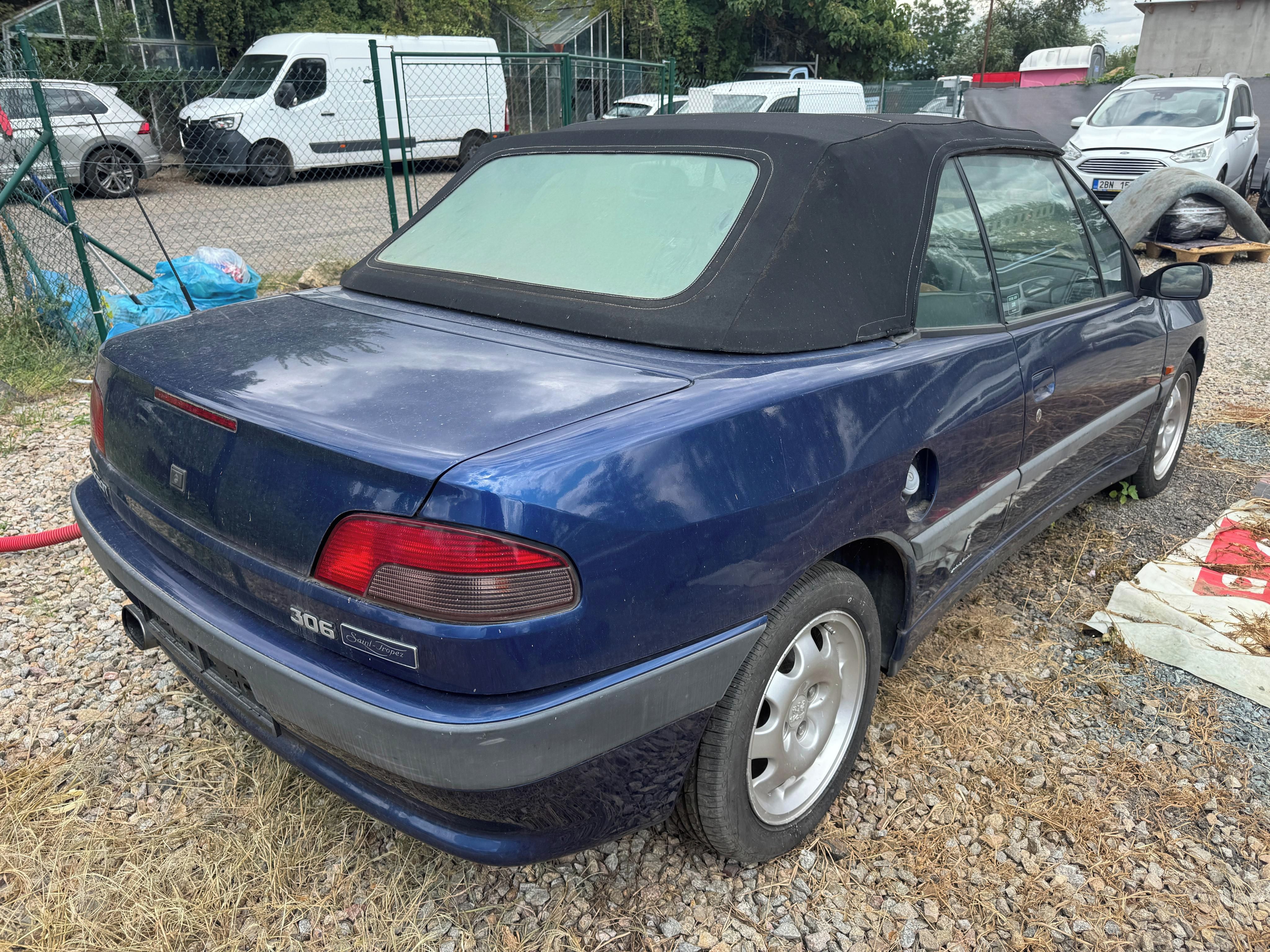 Peugeot 306, 1.8i Saint Tropez Kabrio - fotka 3