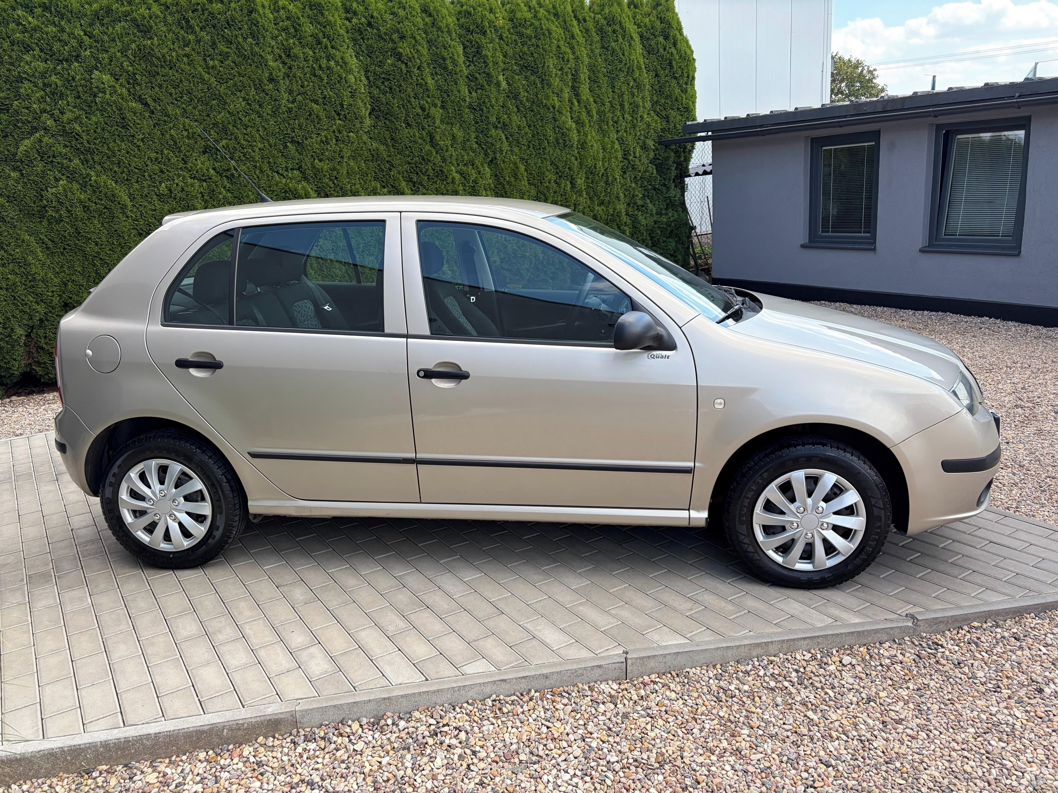 Škoda Fabia, 1.2 HTP 47KW, Nová STK - fotka 6