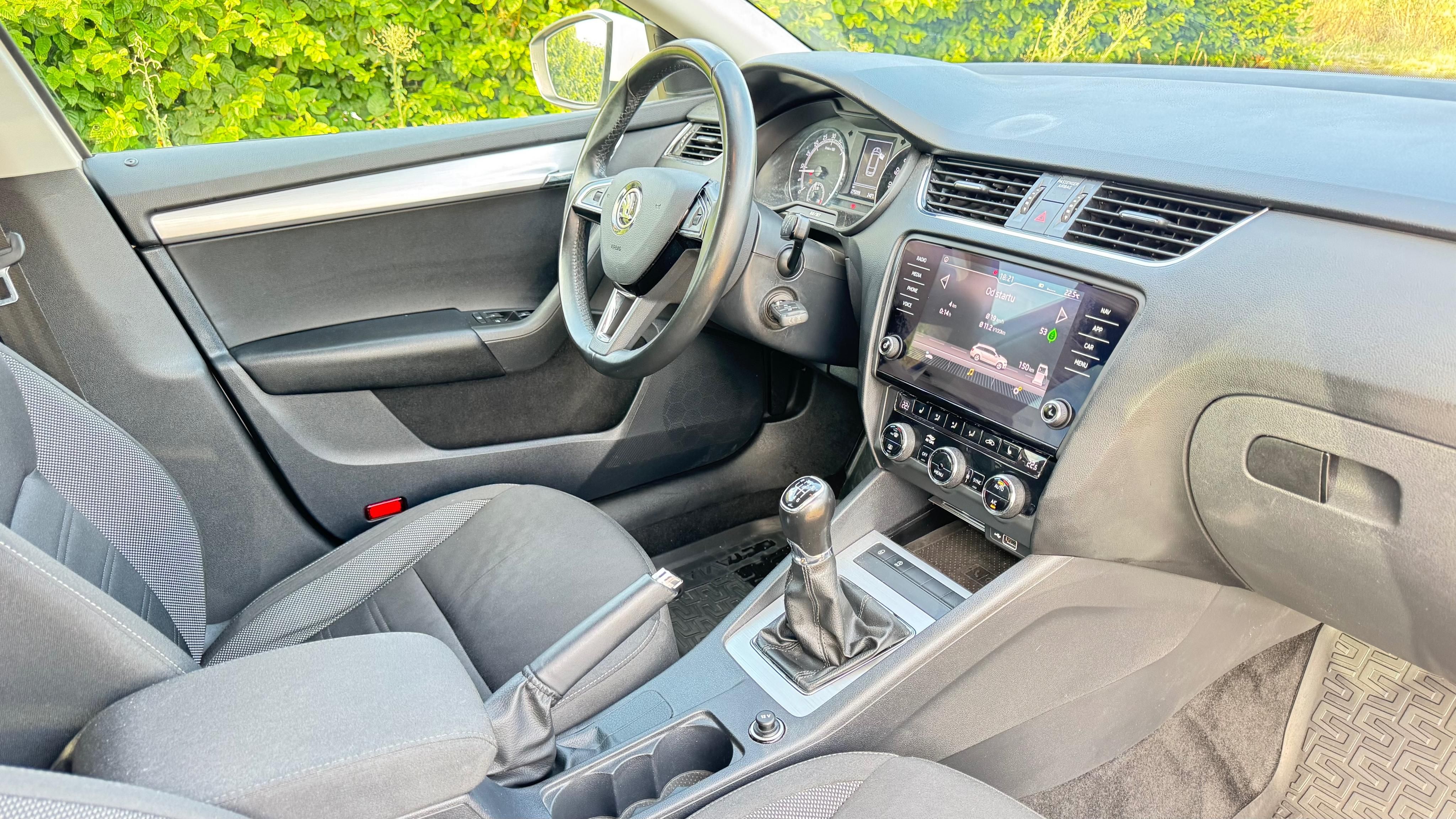 Škoda Octavia, 2.0TDi 110kW AMBITION+ CZ - fotka 5