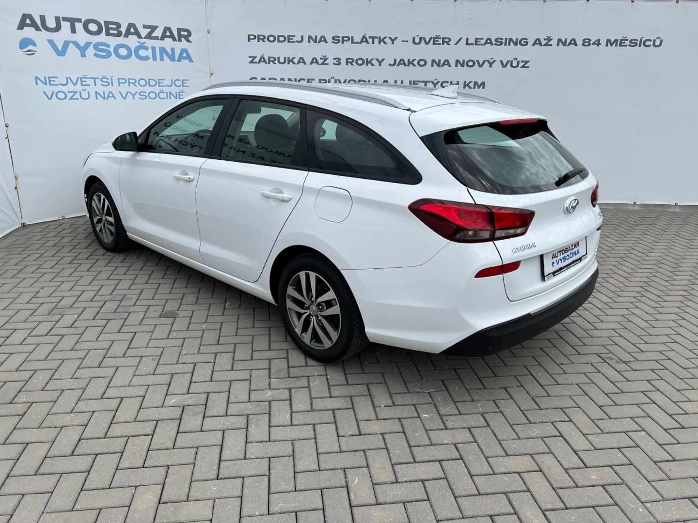 Hyundai i30, Com.1.0T-GDi Comfort ČR+1.maj. - fotka 6