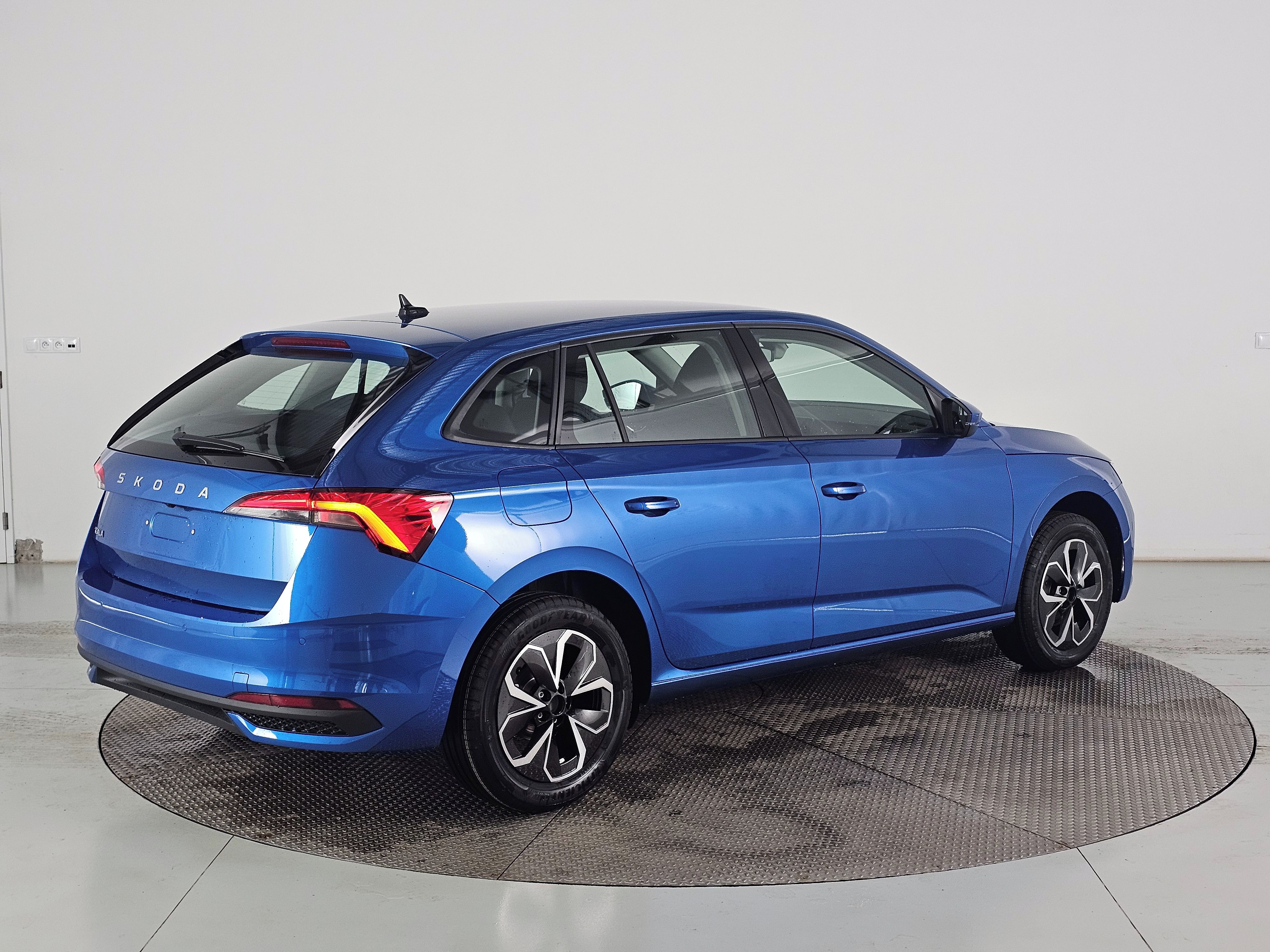 Škoda Scala, Classic 1.0TSI 85kW 6st man. - fotka 5