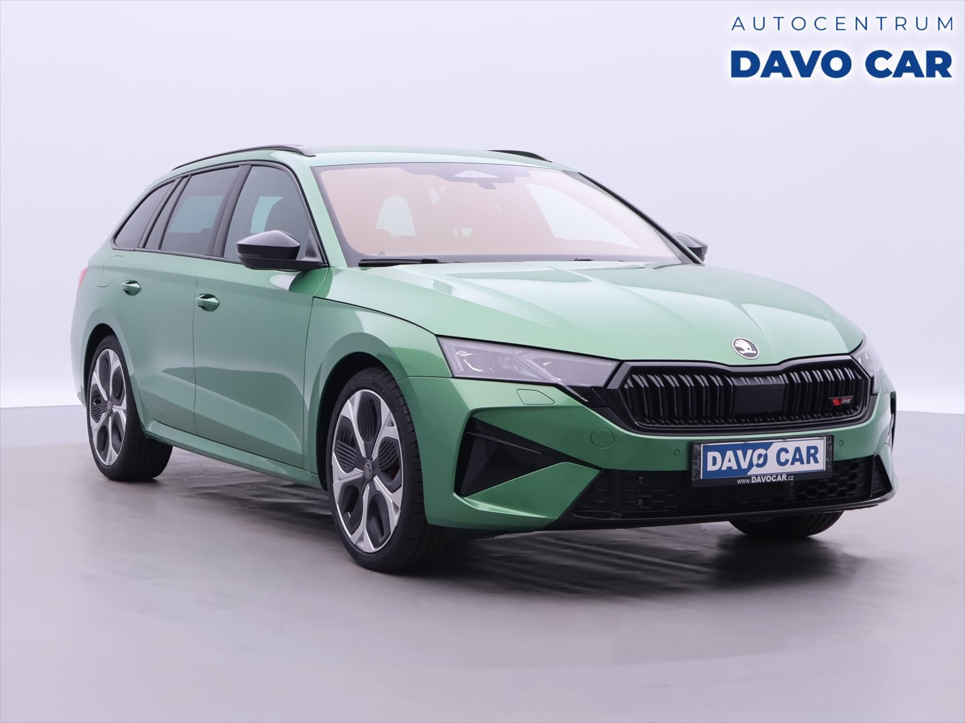 Škoda Octavia, 2,0 TSI DSG RS DPH 1.maj CZ