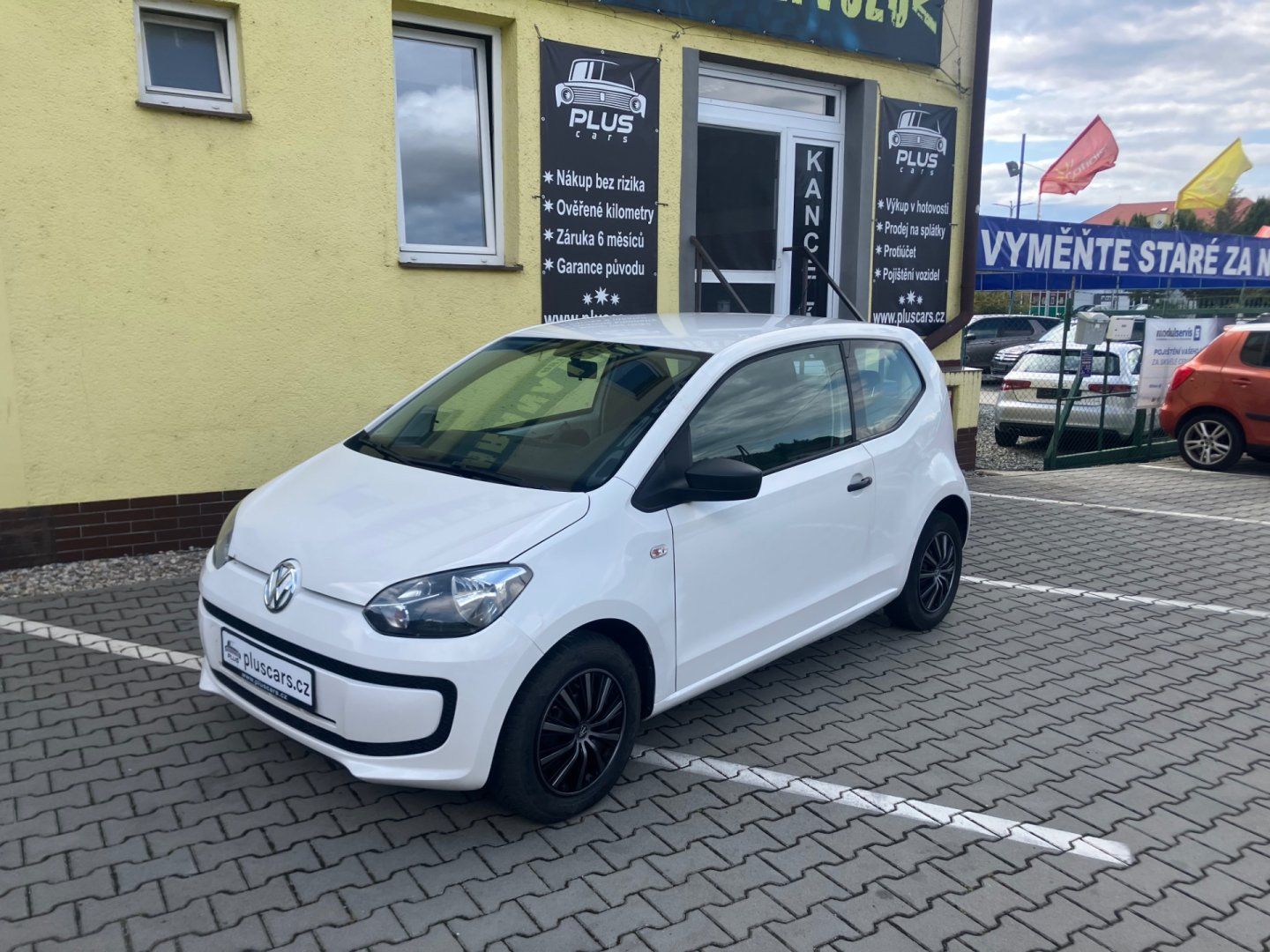 Volkswagen Up!, 1,0MPi (44kW)*KLIMATIZACE*